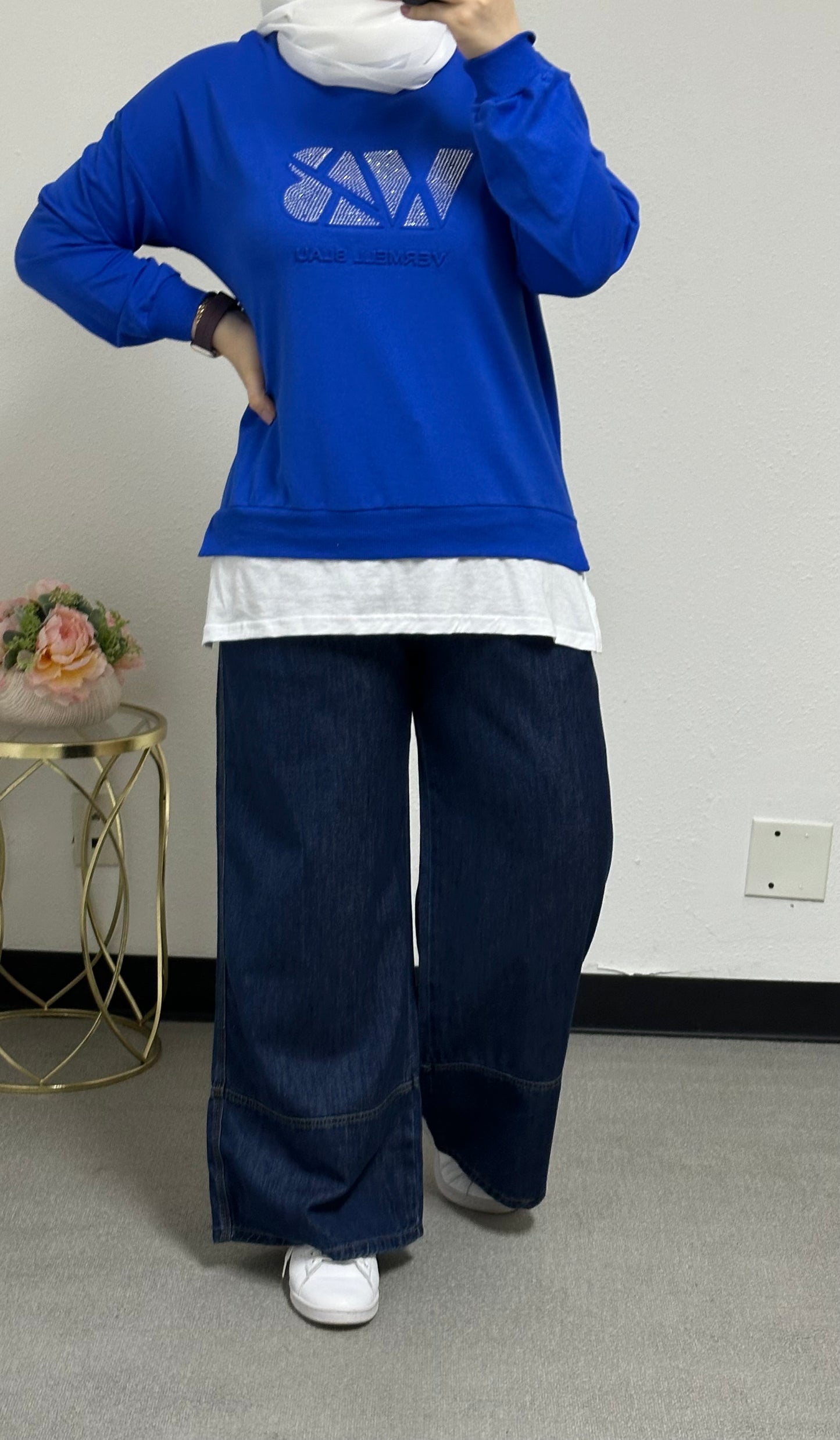 front strass adorned sweatshirt