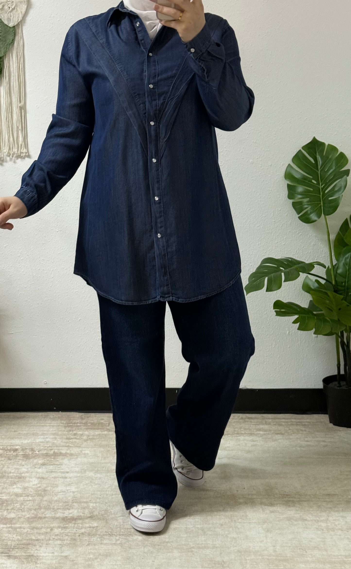 Classic ruffle shirt