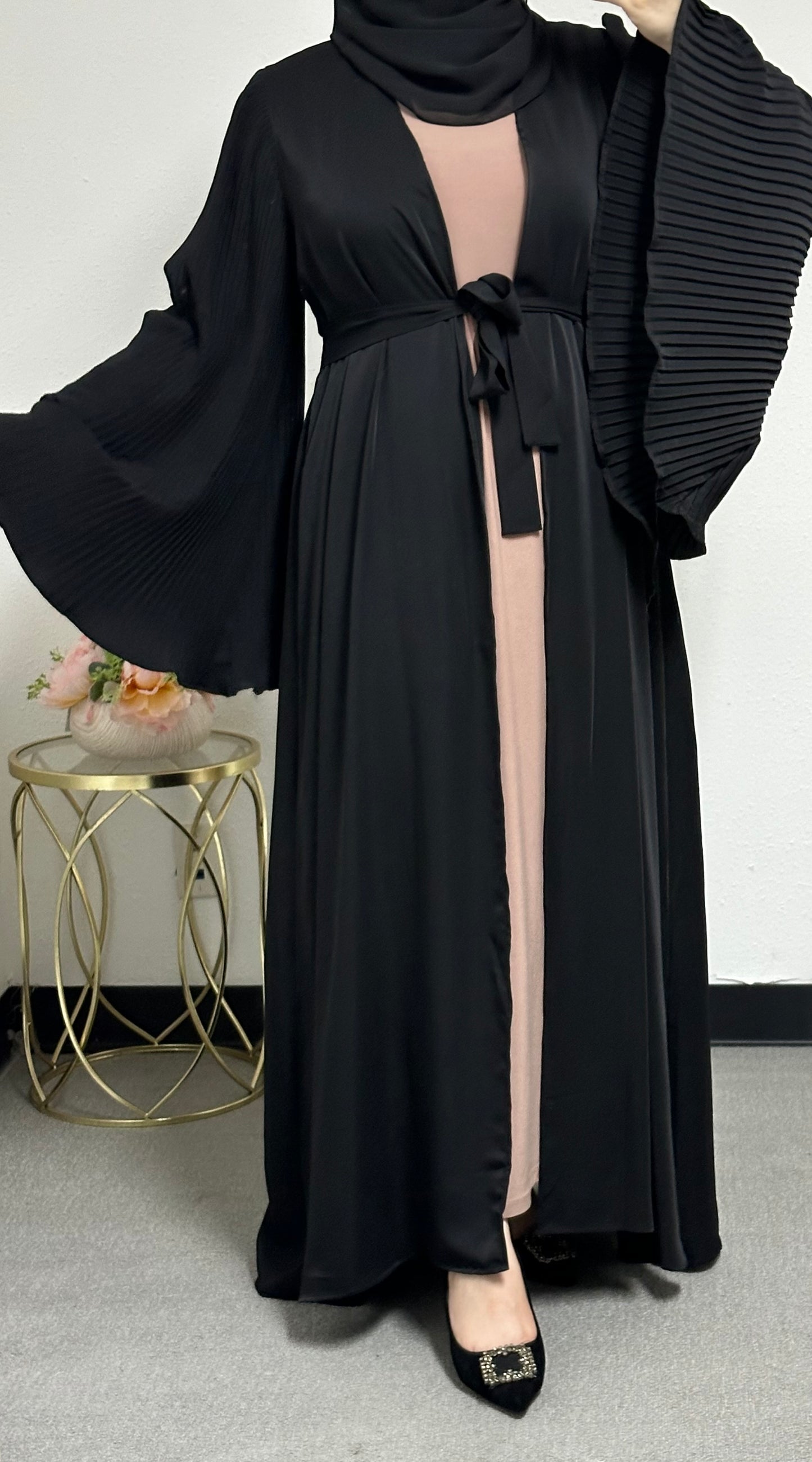 pleated sleeve open abaya