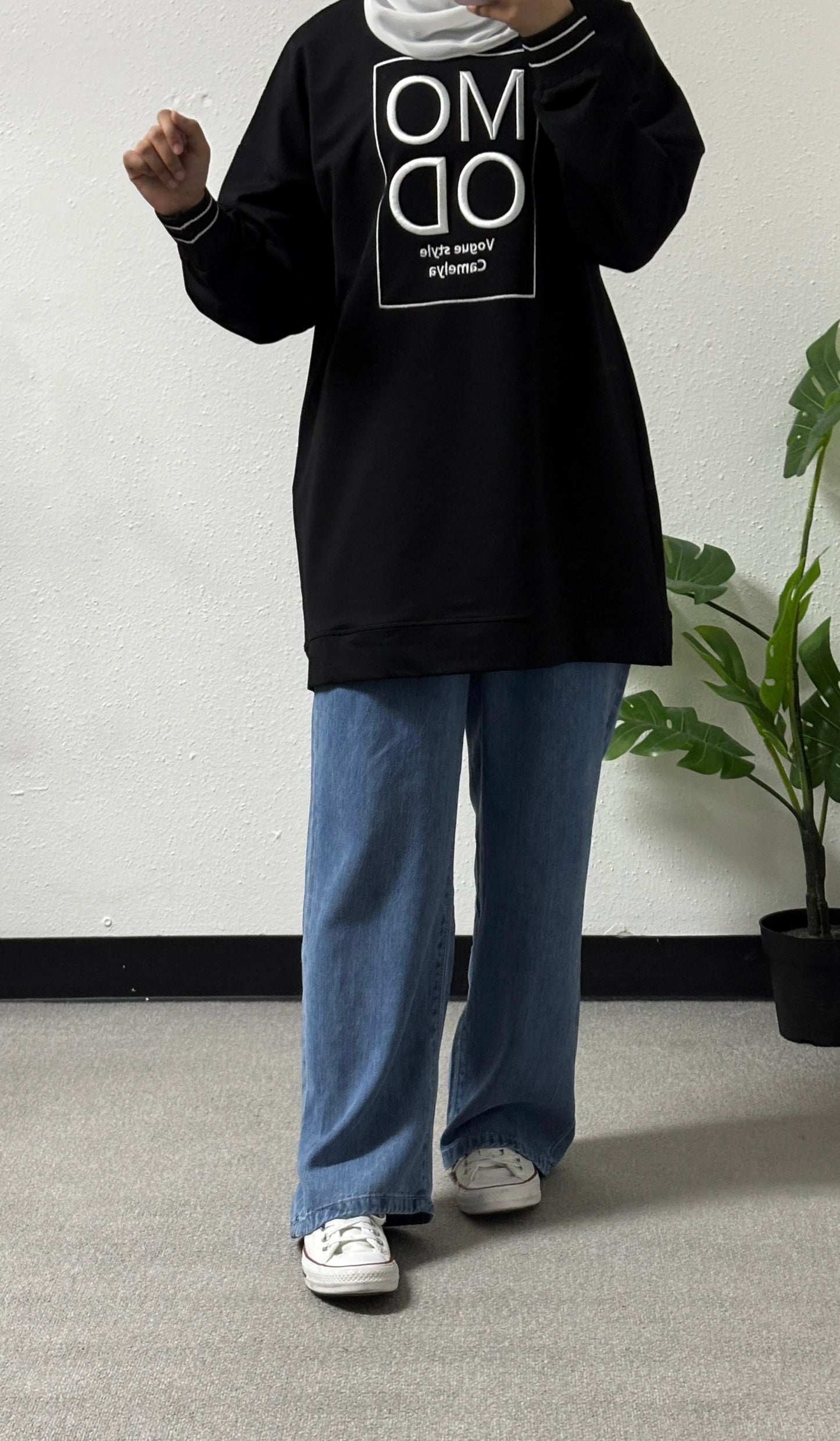 Vogue style sweatshirt