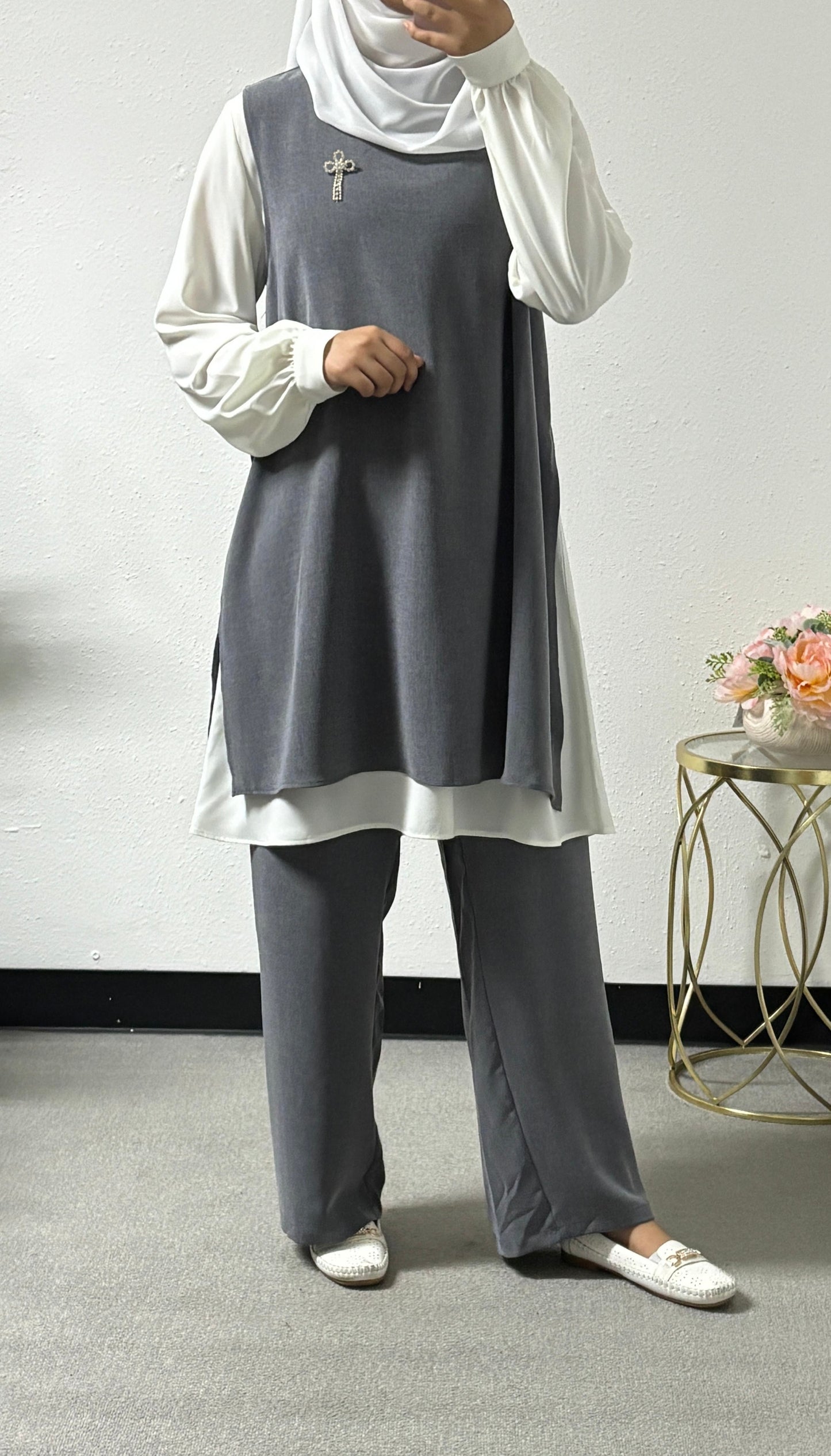 Three-piece pastel colours set