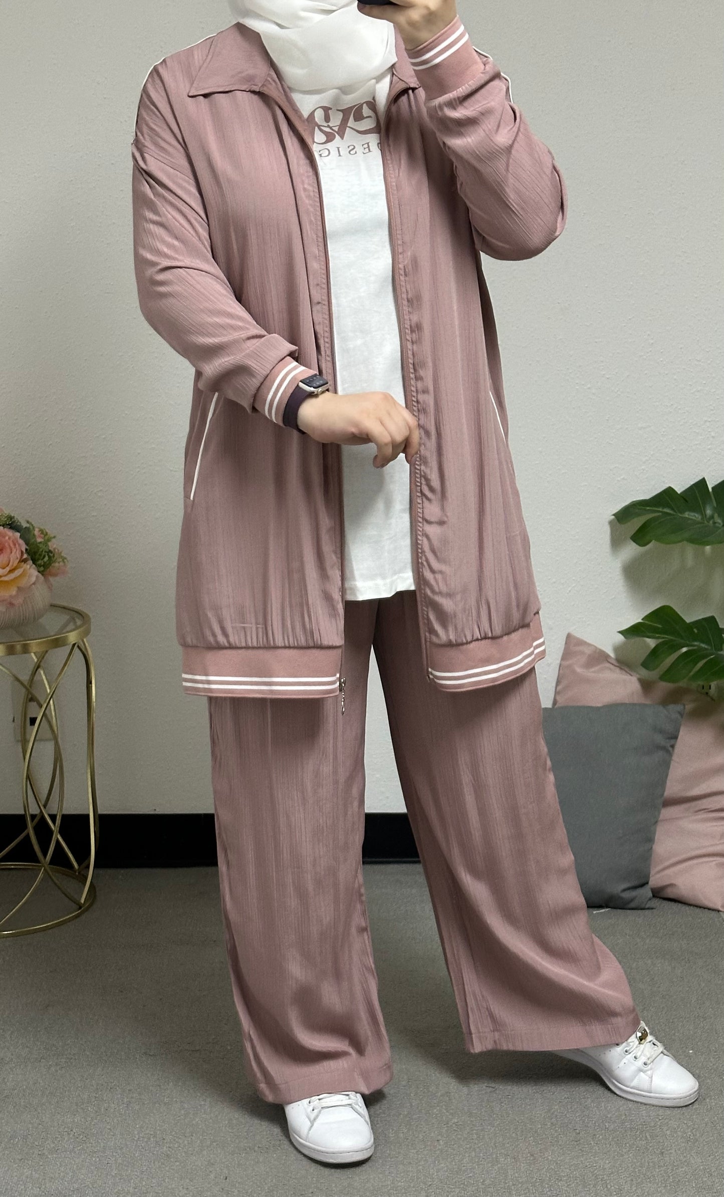 Three-piece tracksuit set
