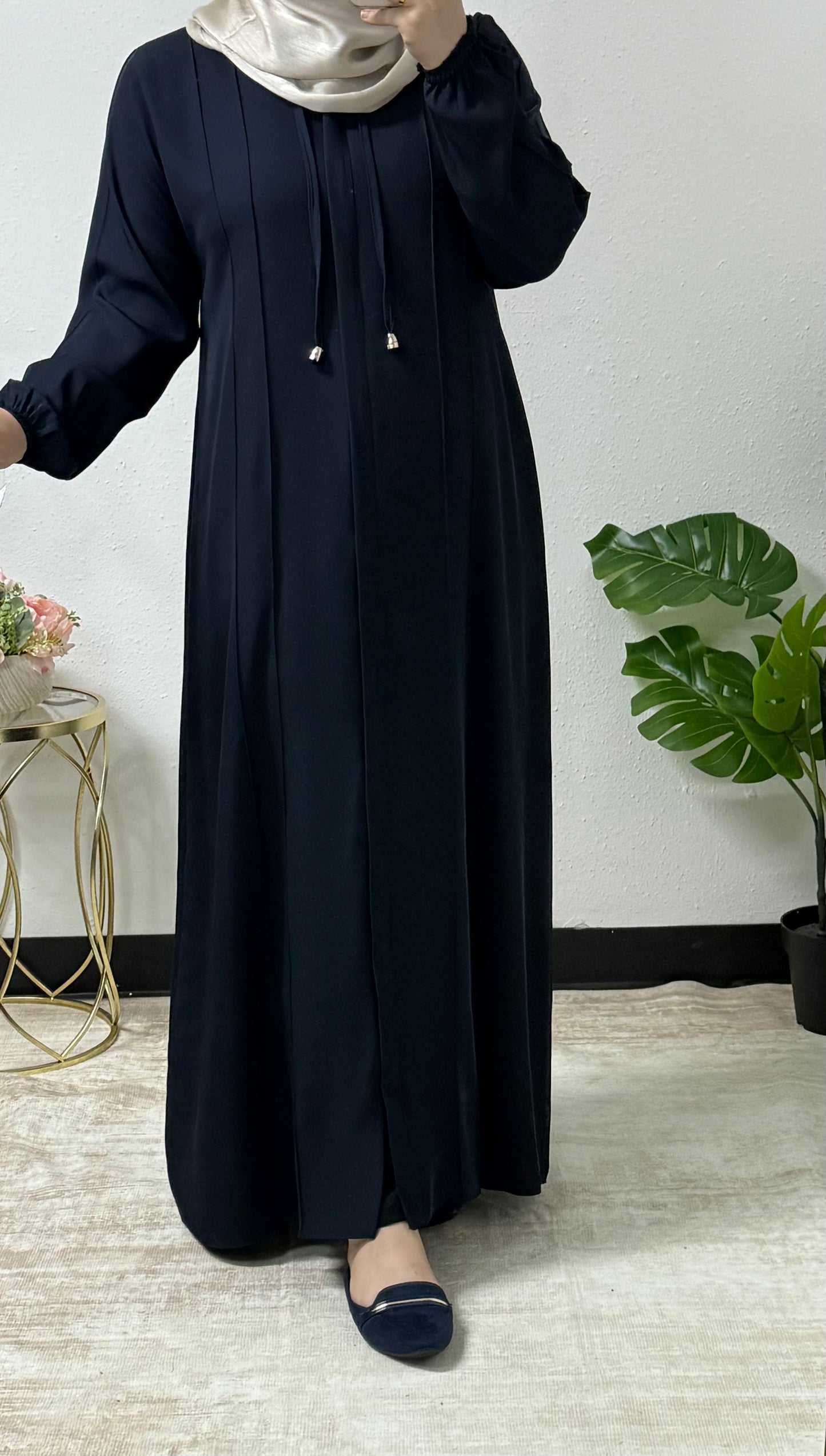 Graceful Modest Cut Abaya