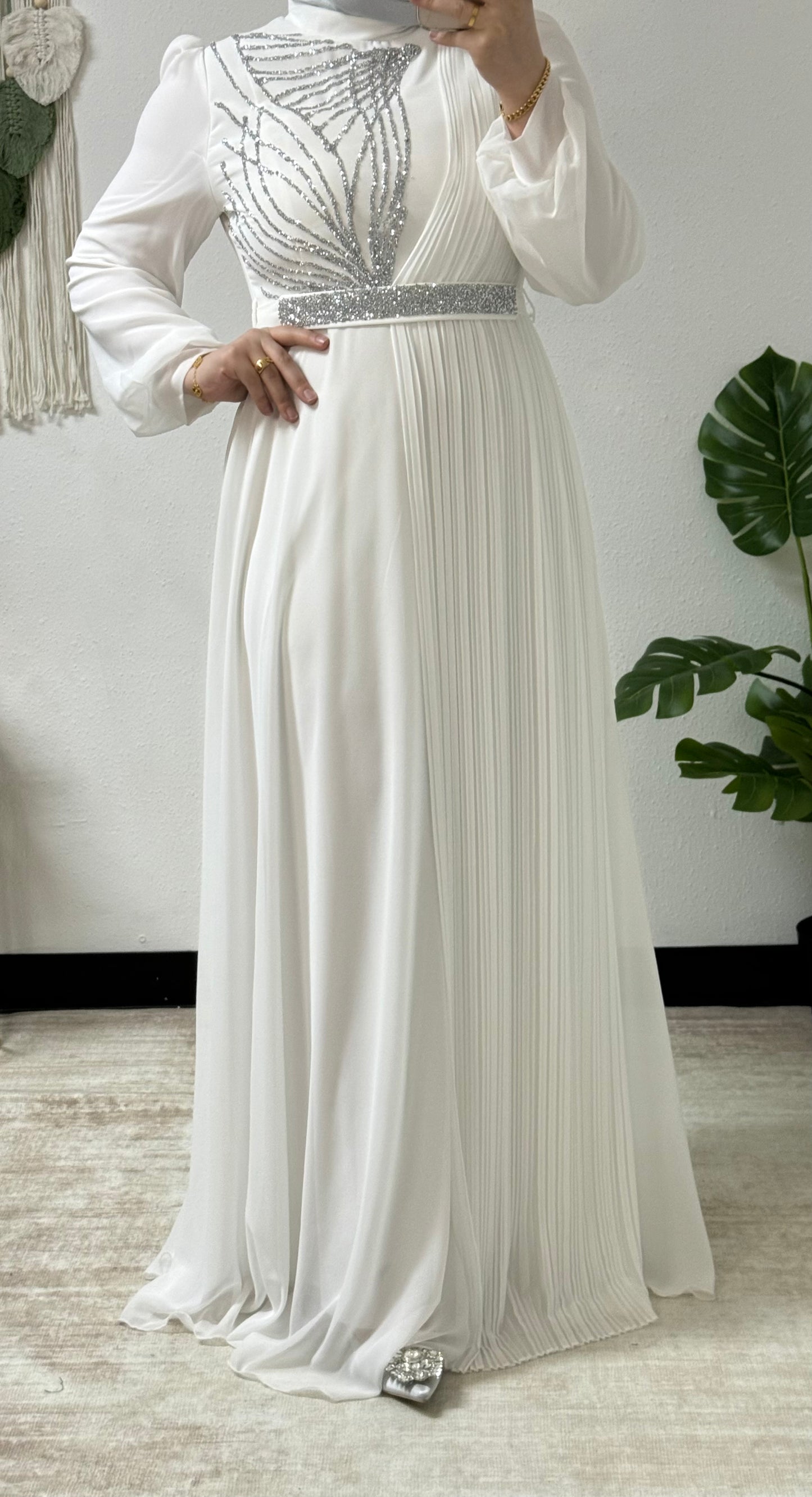 Intricate detail chiffon dress