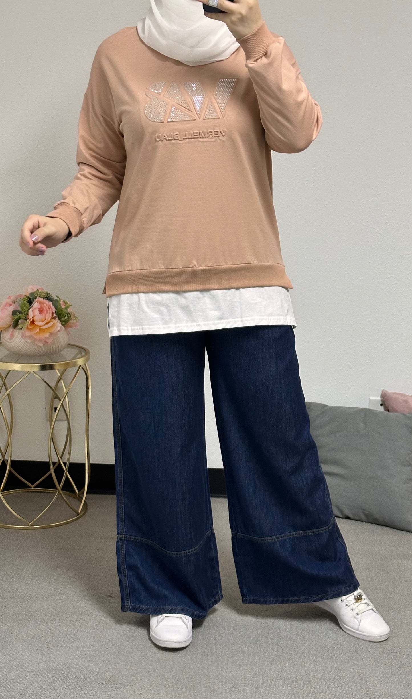 front strass adorned sweatshirt