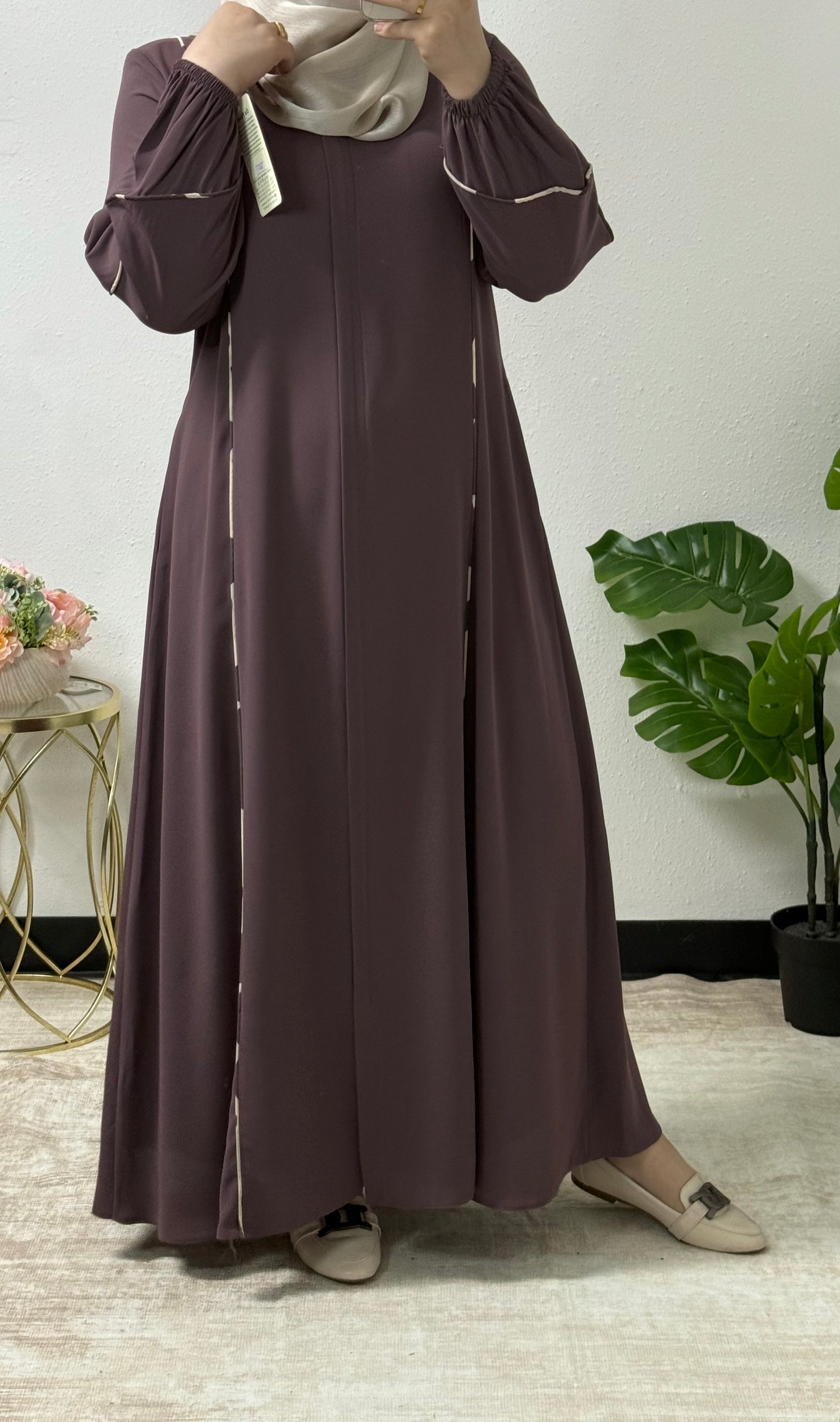 Luxe Flow Abaya