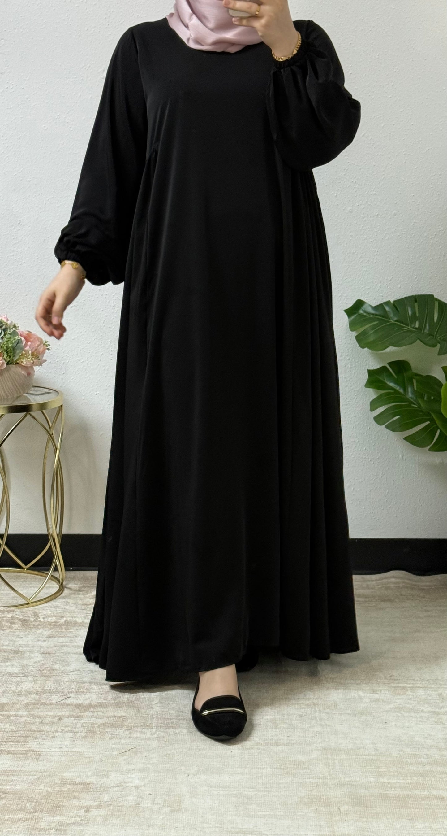 Simple side ruffle dress