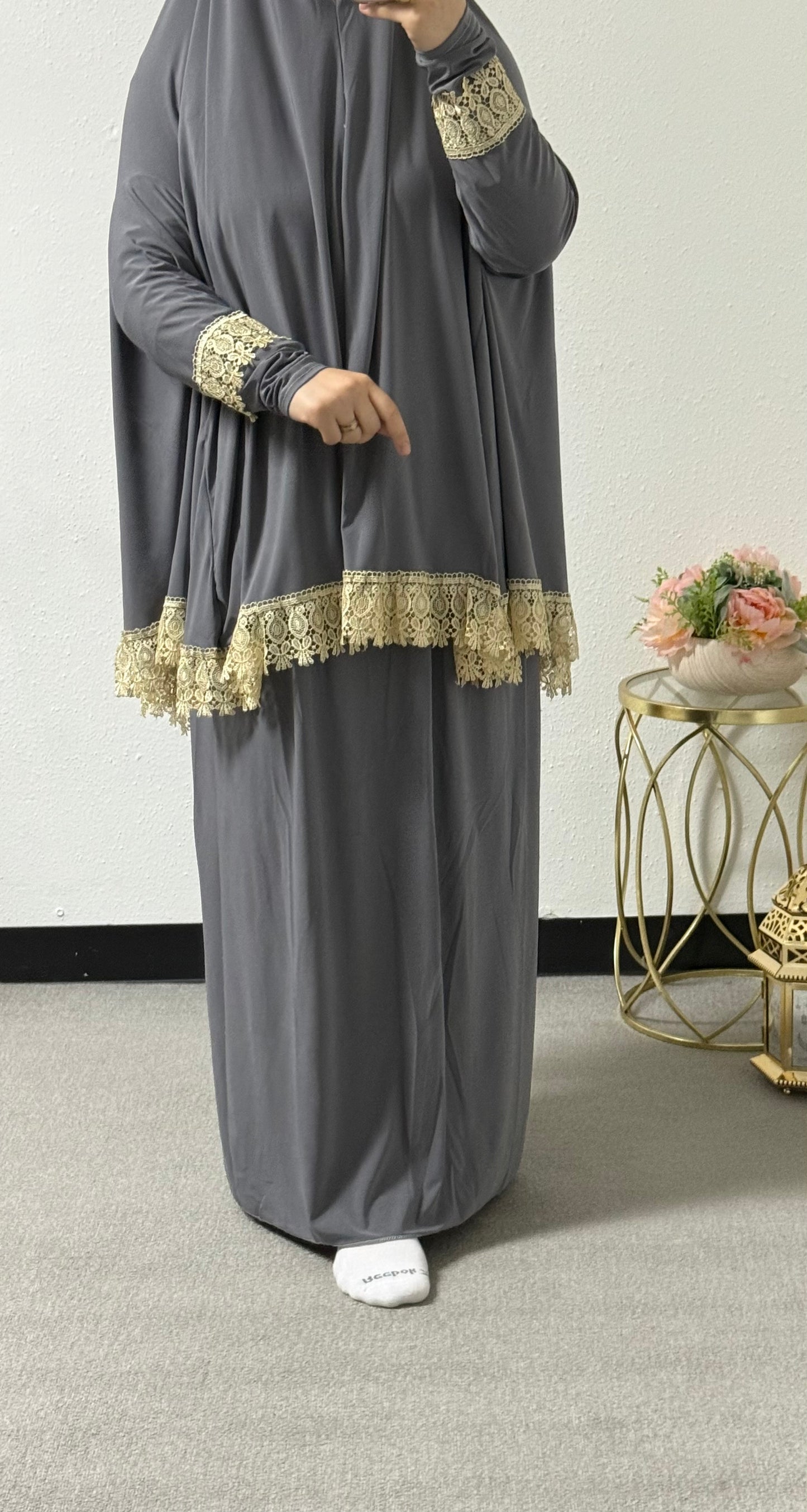 Prayer clothes - Lace
