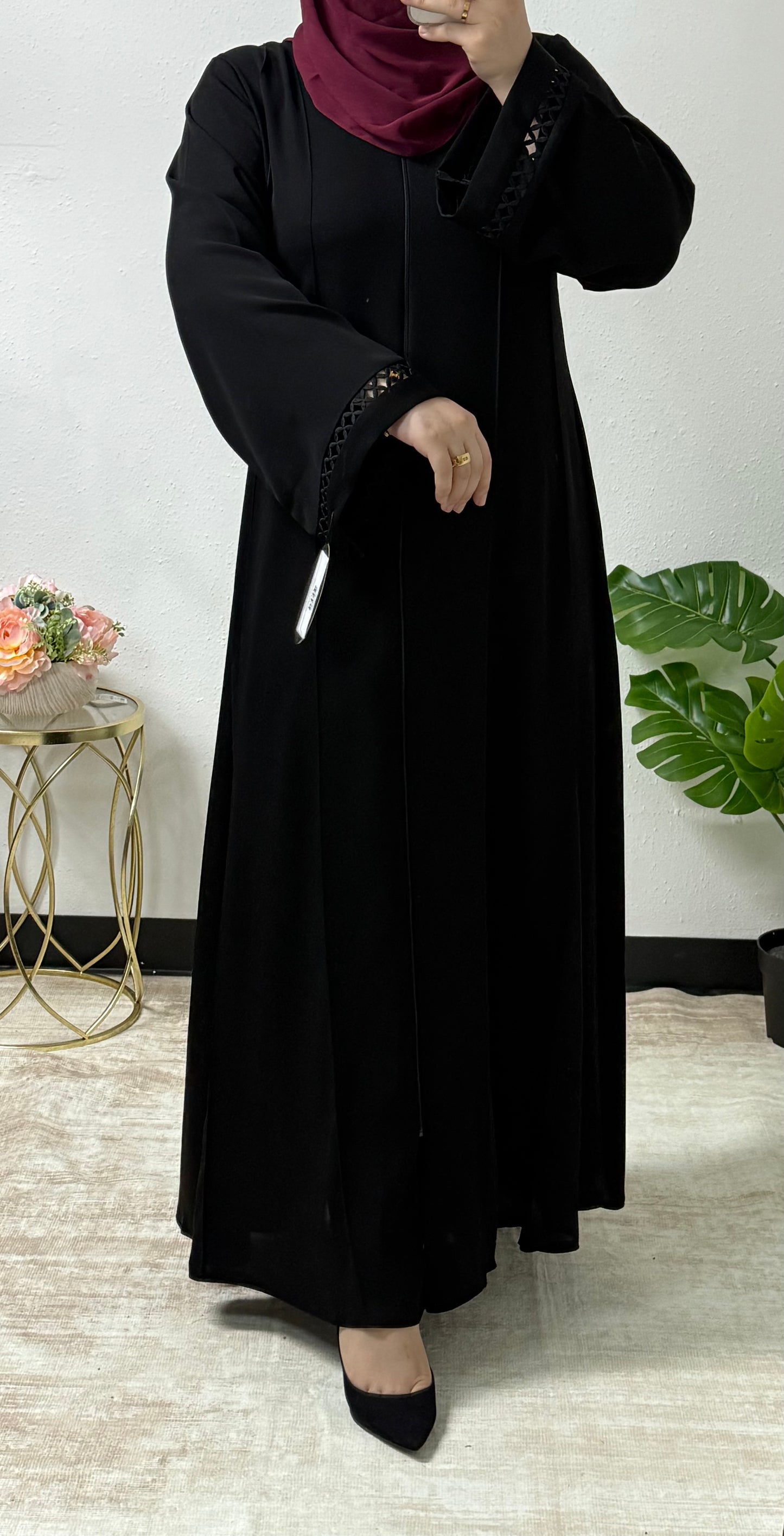 Noir Elegance Abaya