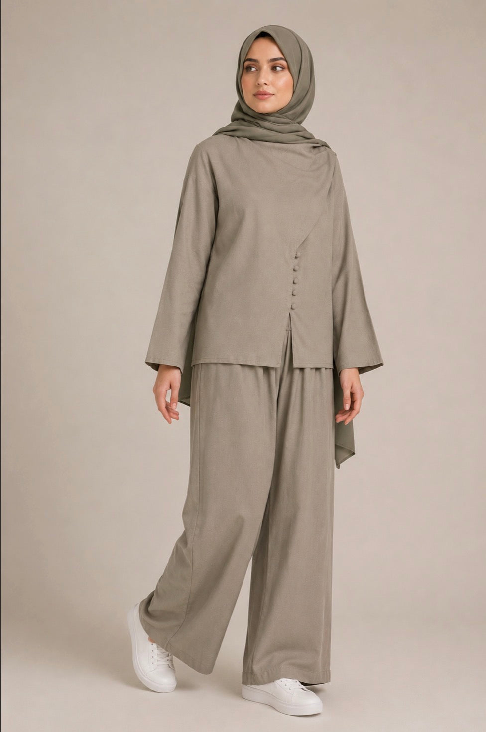 Structured Modest Set