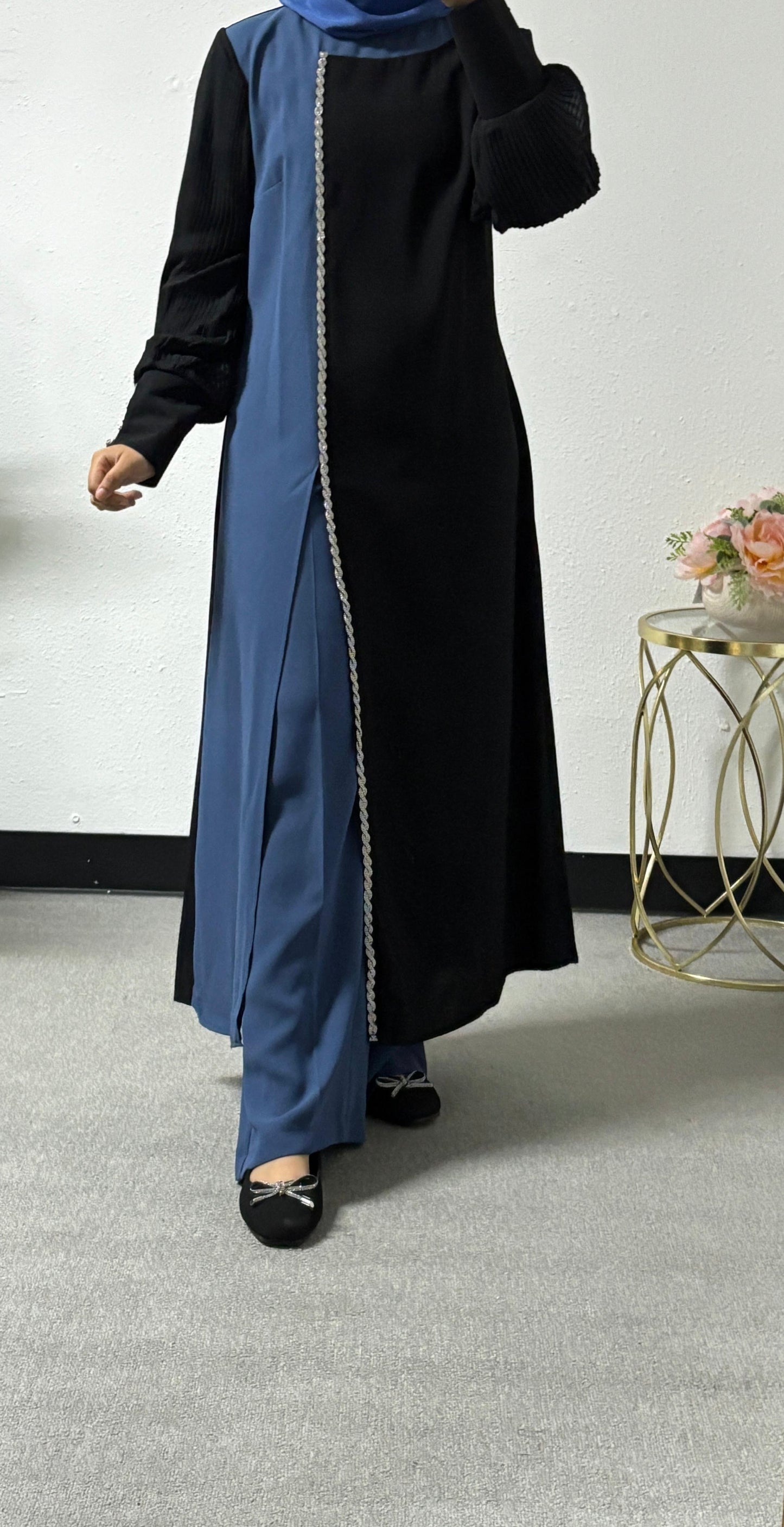 Two-pieces detailed sleeves set