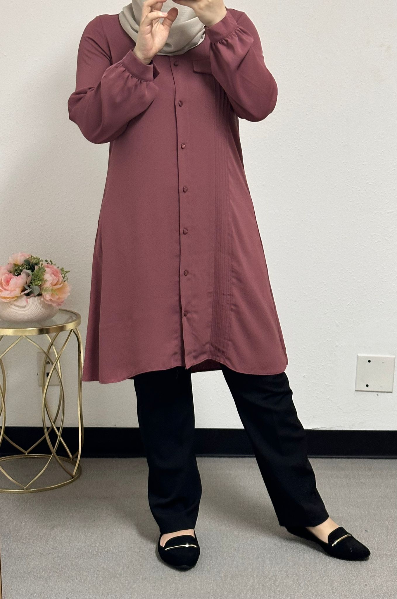 Long blouse with front bucket