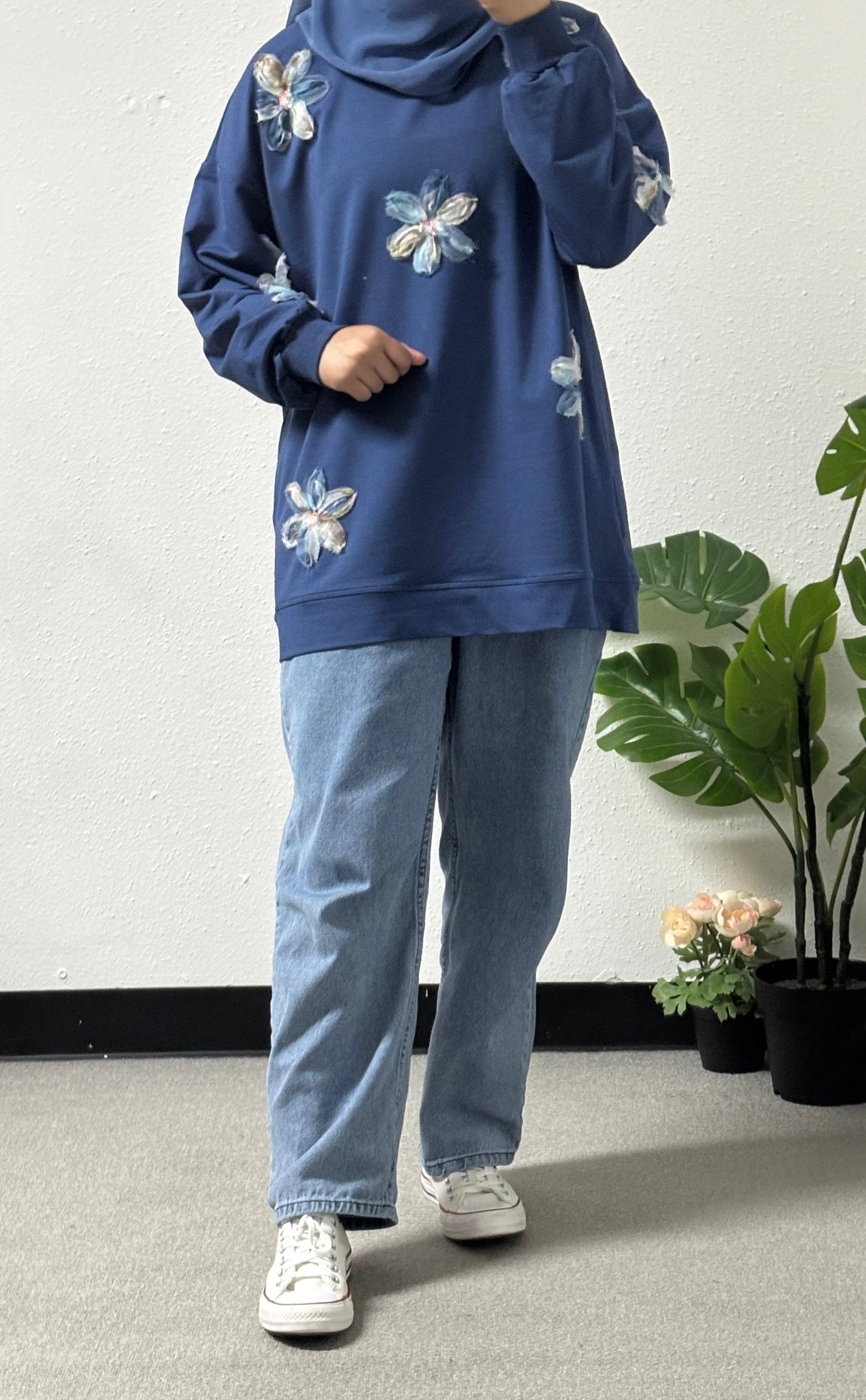 Flower sweatshirt