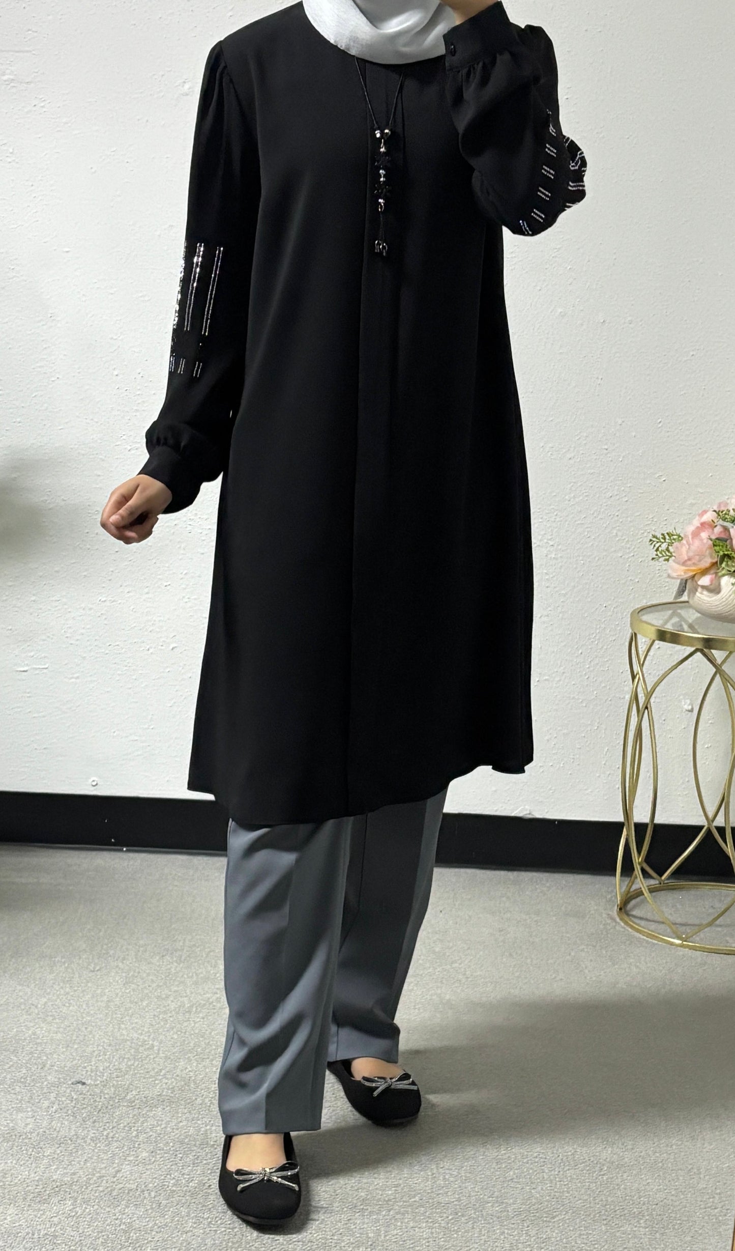 Beaded sleeves long tunic