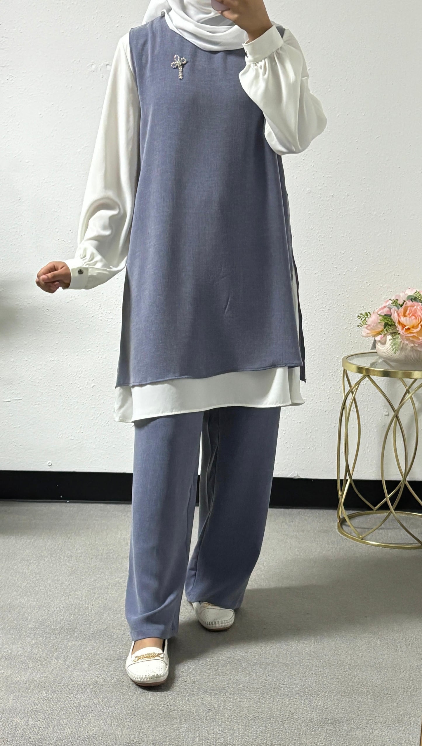 Three-piece pastel colours set