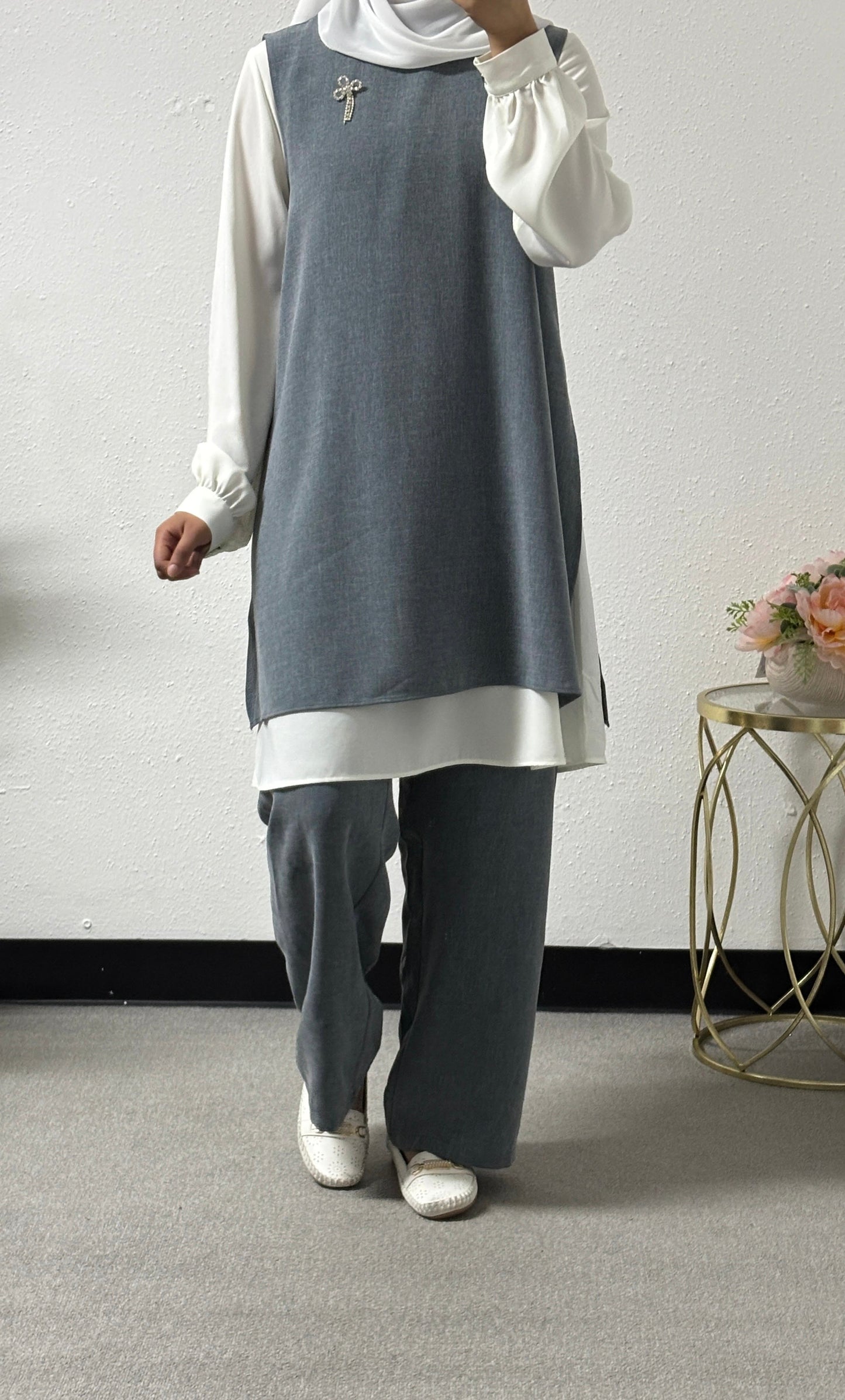 Three-piece pastel colours set