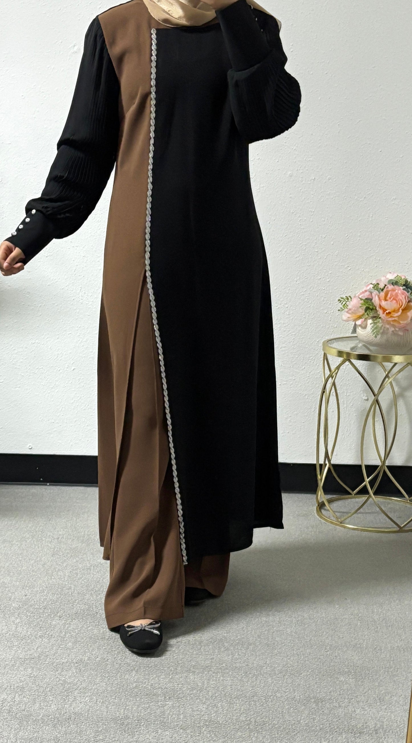Two-pieces detailed sleeves set