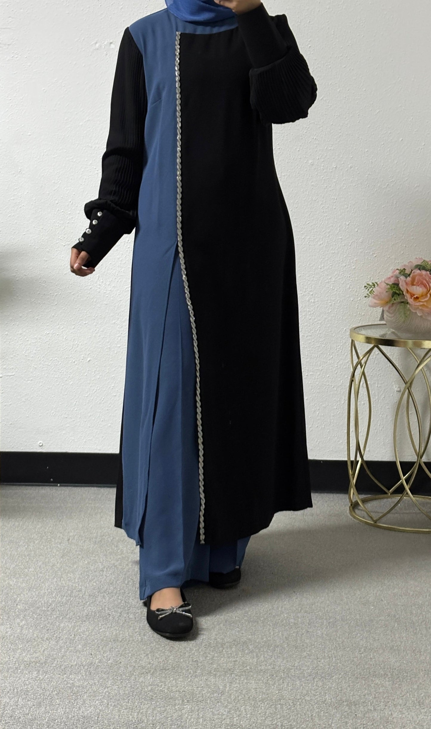 Two-pieces detailed sleeves set