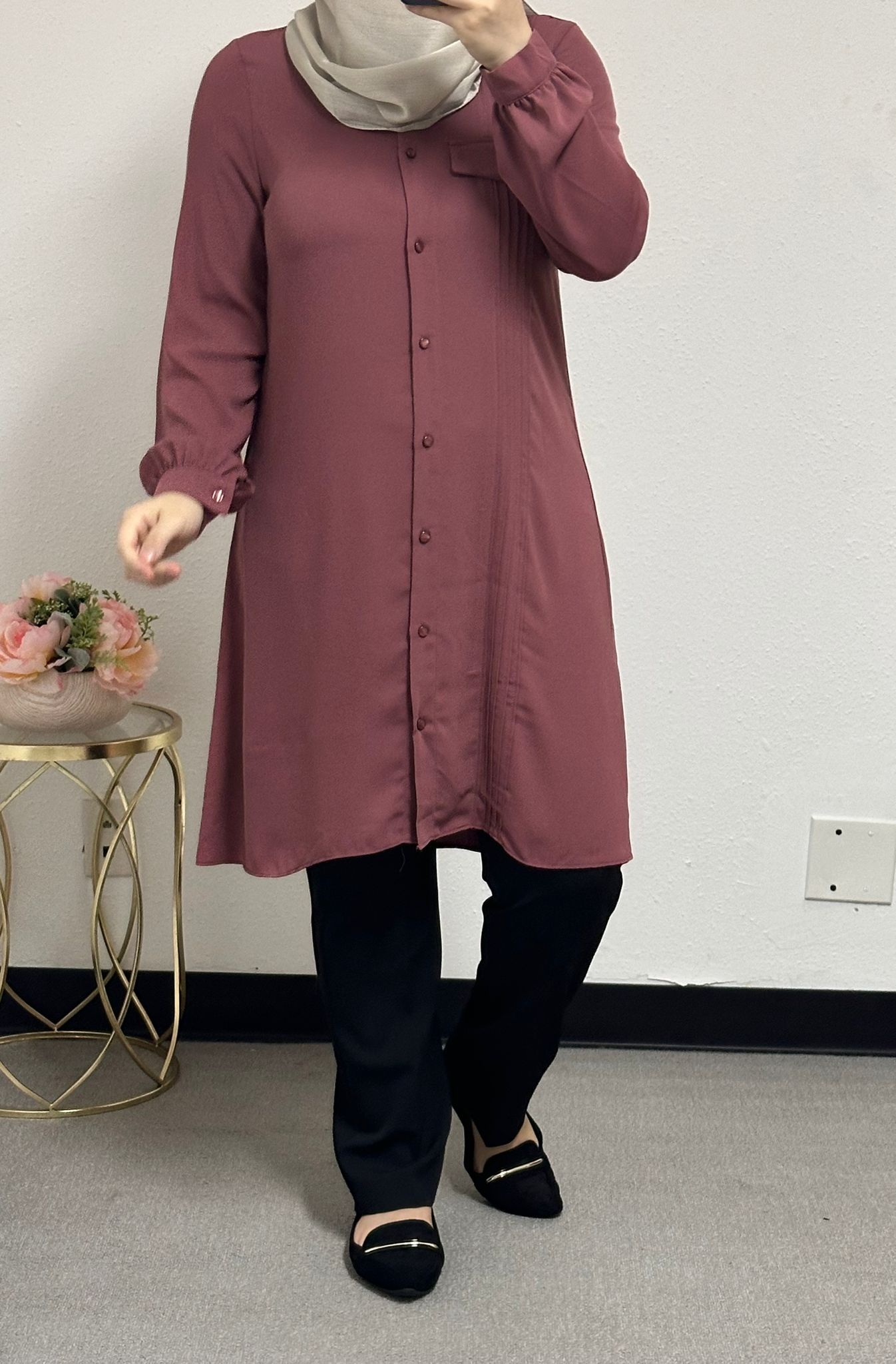 Long blouse with front bucket