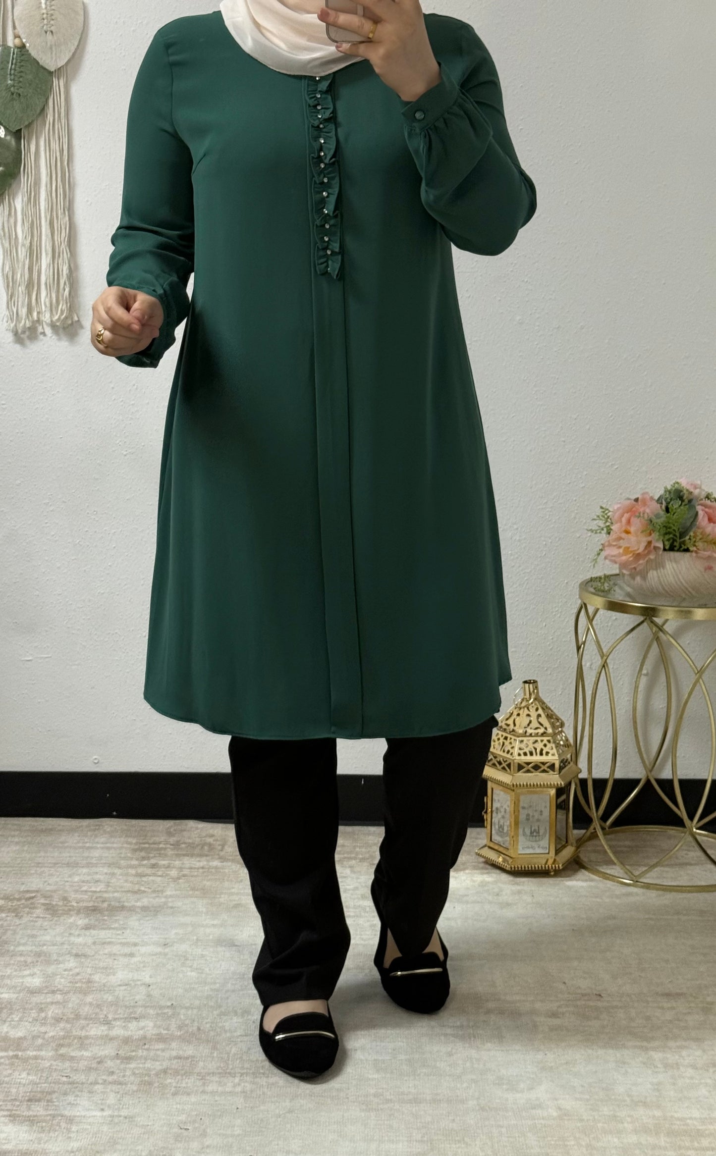Front ruffles shirt