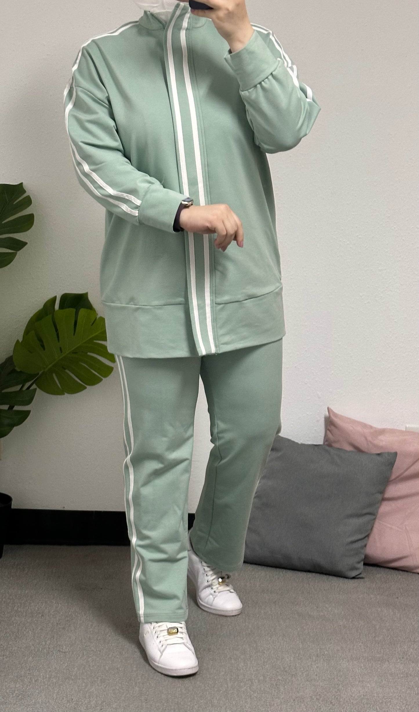 Two-piece cotton tracksuit set