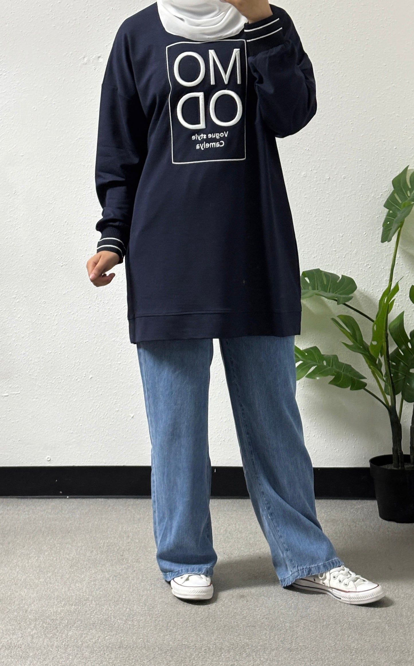 Vogue style sweatshirt
