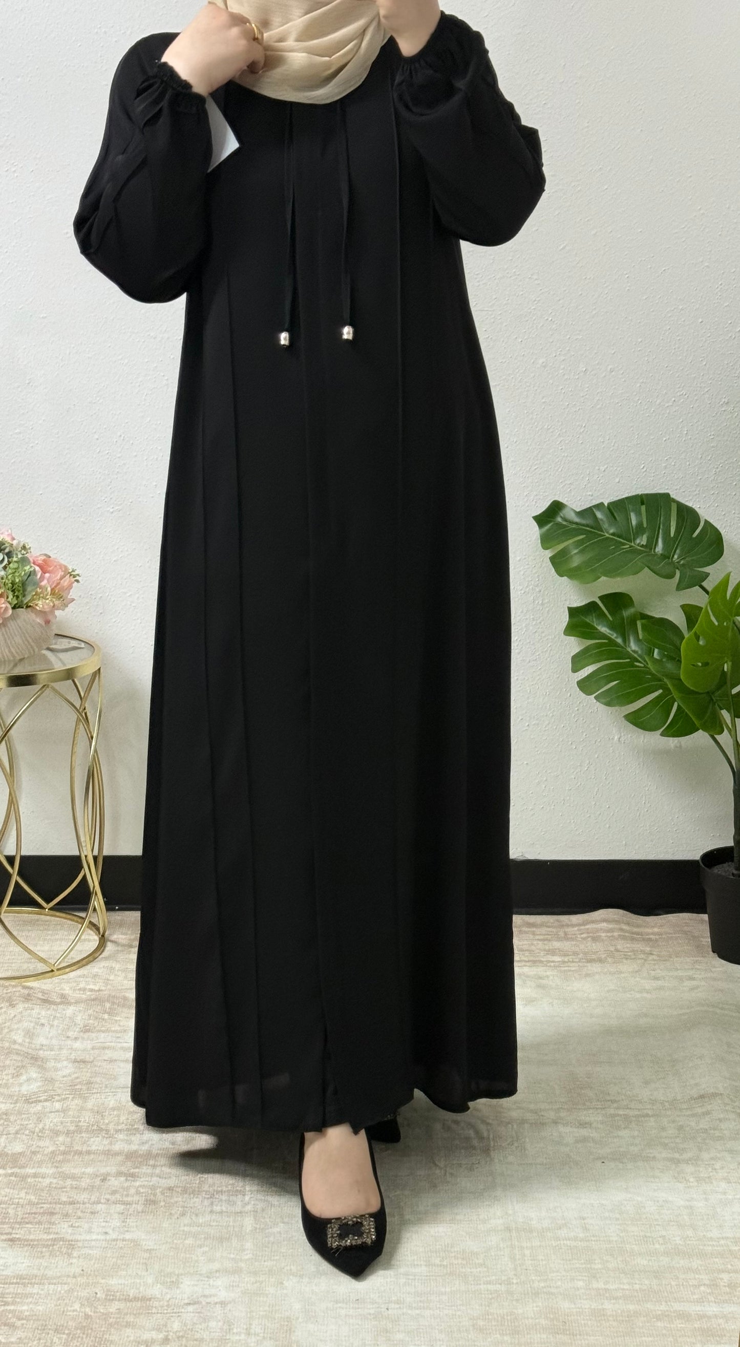 Graceful Modest Cut Abaya