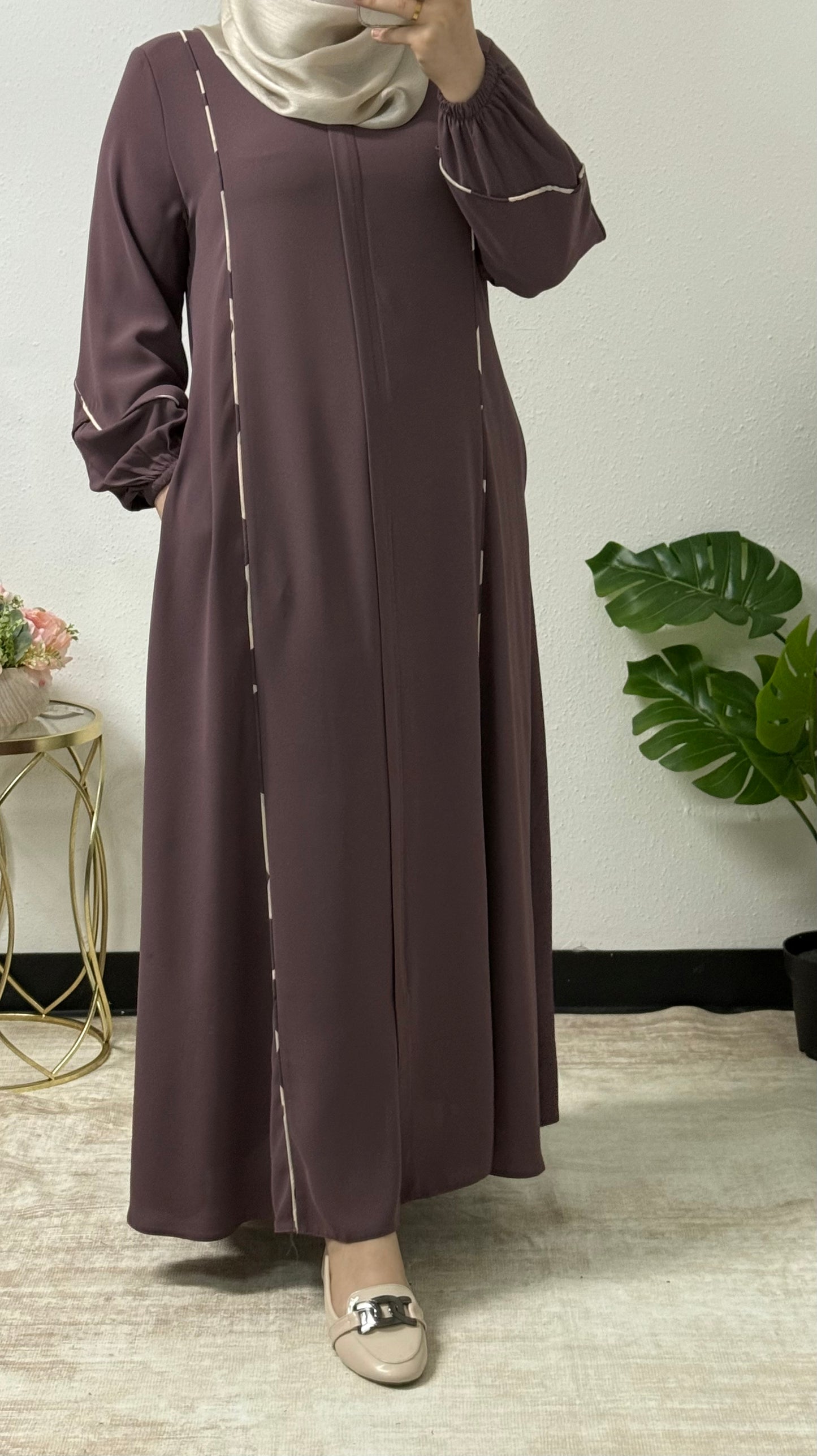 Luxe Flow Abaya