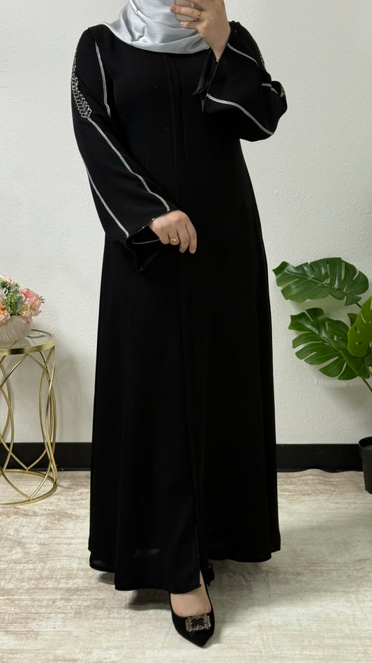 Graceful Heartstones Abaya