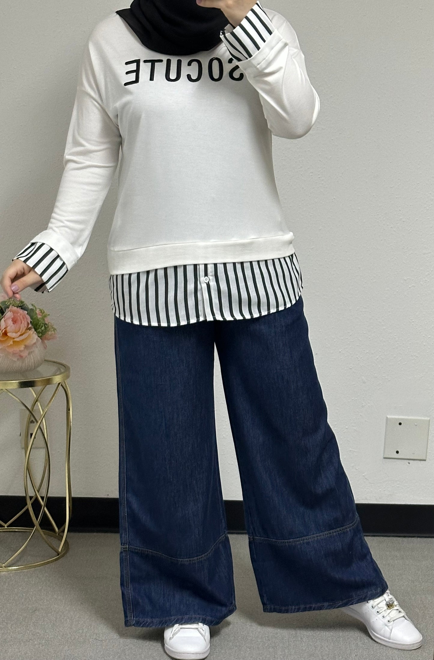 sweatshirt front embroidered