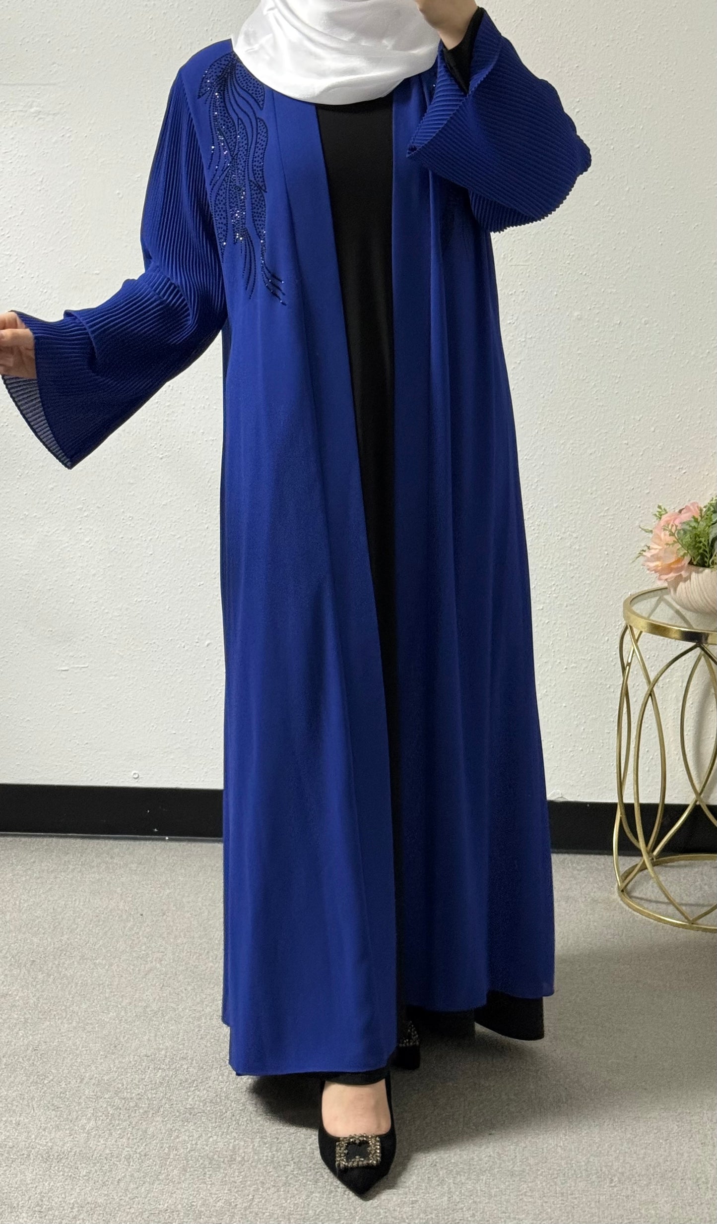 Two-piece pleated/leaf beads abaya set