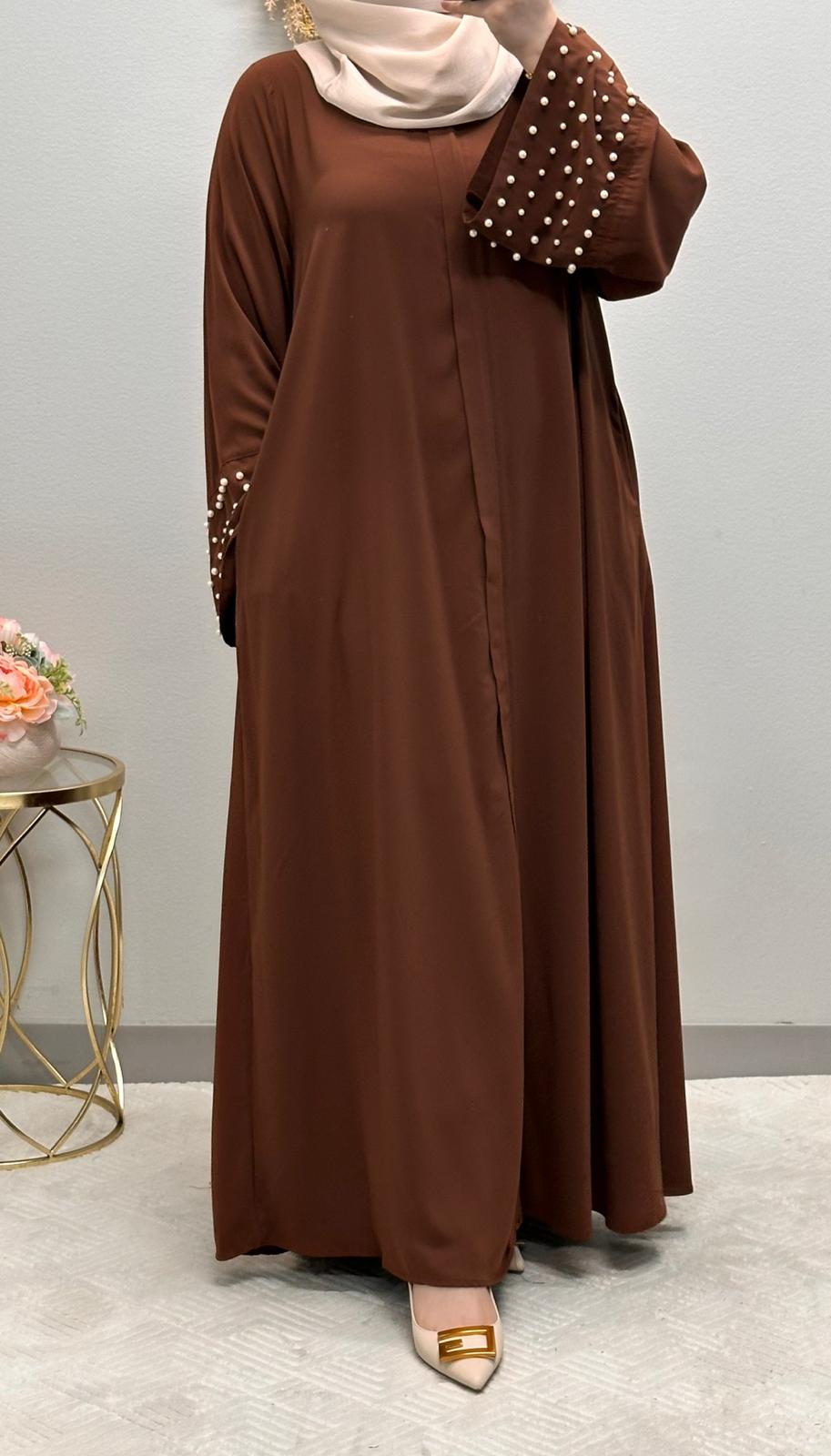 Pearl wide sleeves closed abaya.
