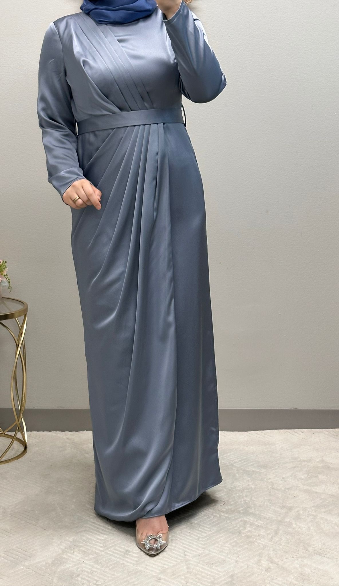 Sophisticated Pleated Satin Formal Dress with Detachable Belt
