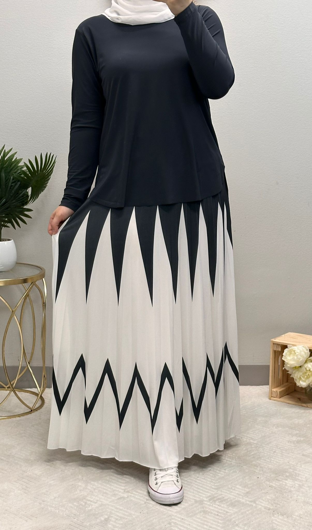 طقم تنورة - مثلثات
