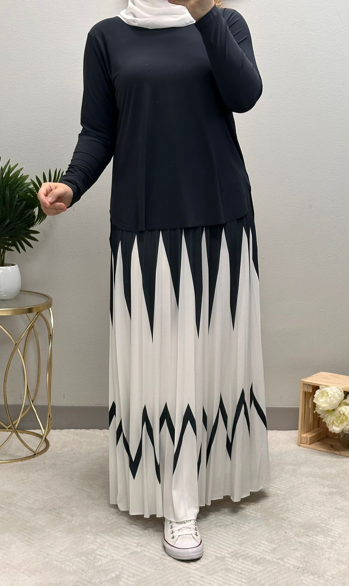 طقم تنورة - مثلثات