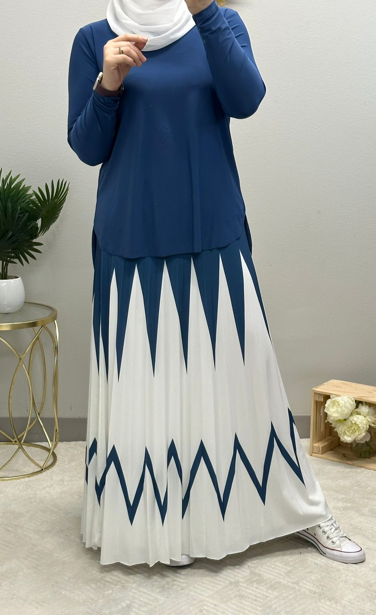 طقم تنورة - مثلثات