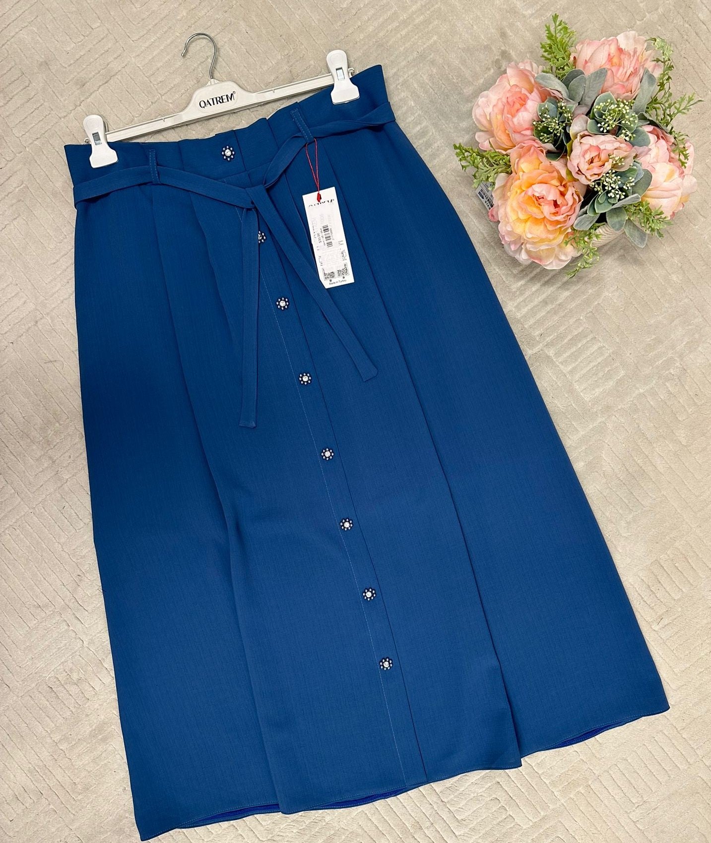Simply pleated Wide Skirt with Belt (length 37 inch / 95 cm)