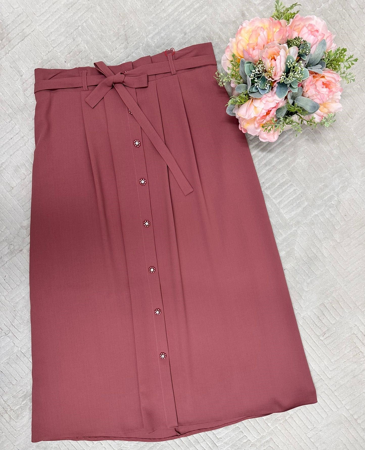 Simply pleated Wide Skirt with Belt (length 37 inch / 95 cm)