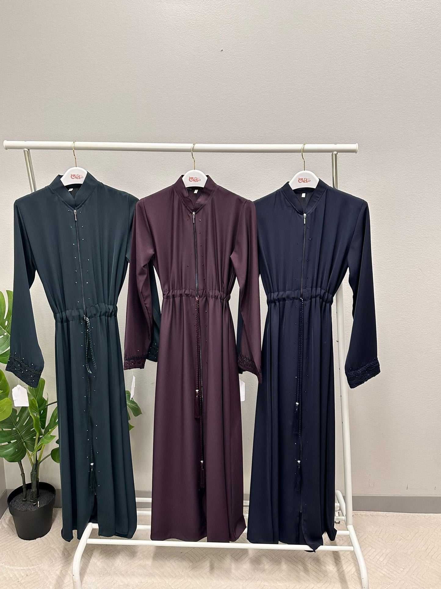 عباية اطفال ملونة