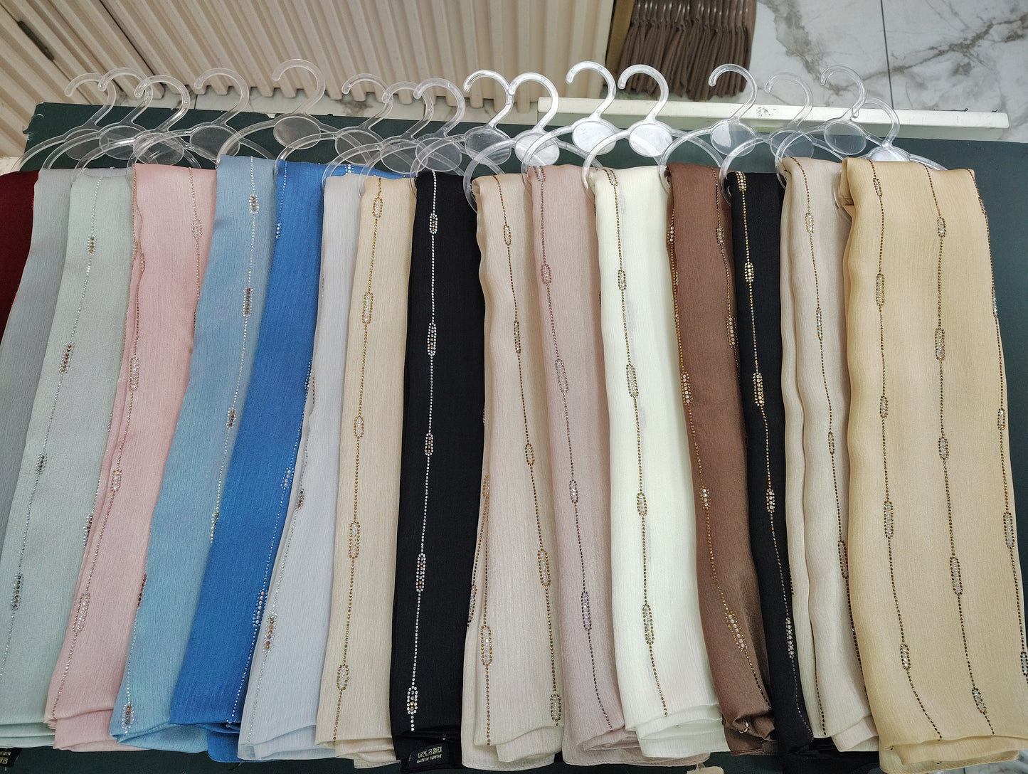 15$ Hijab