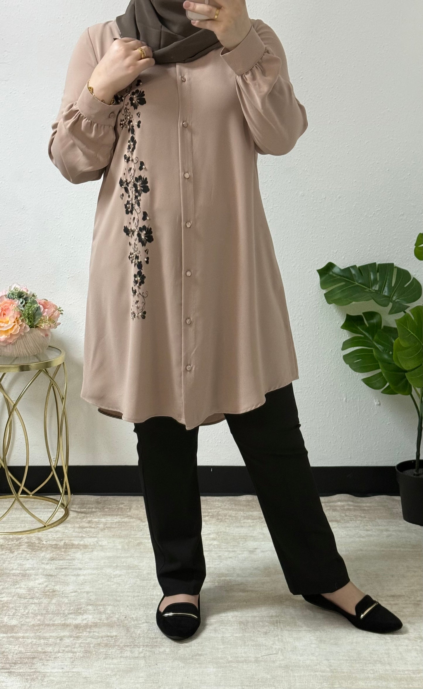 Floral/pearl long shirt