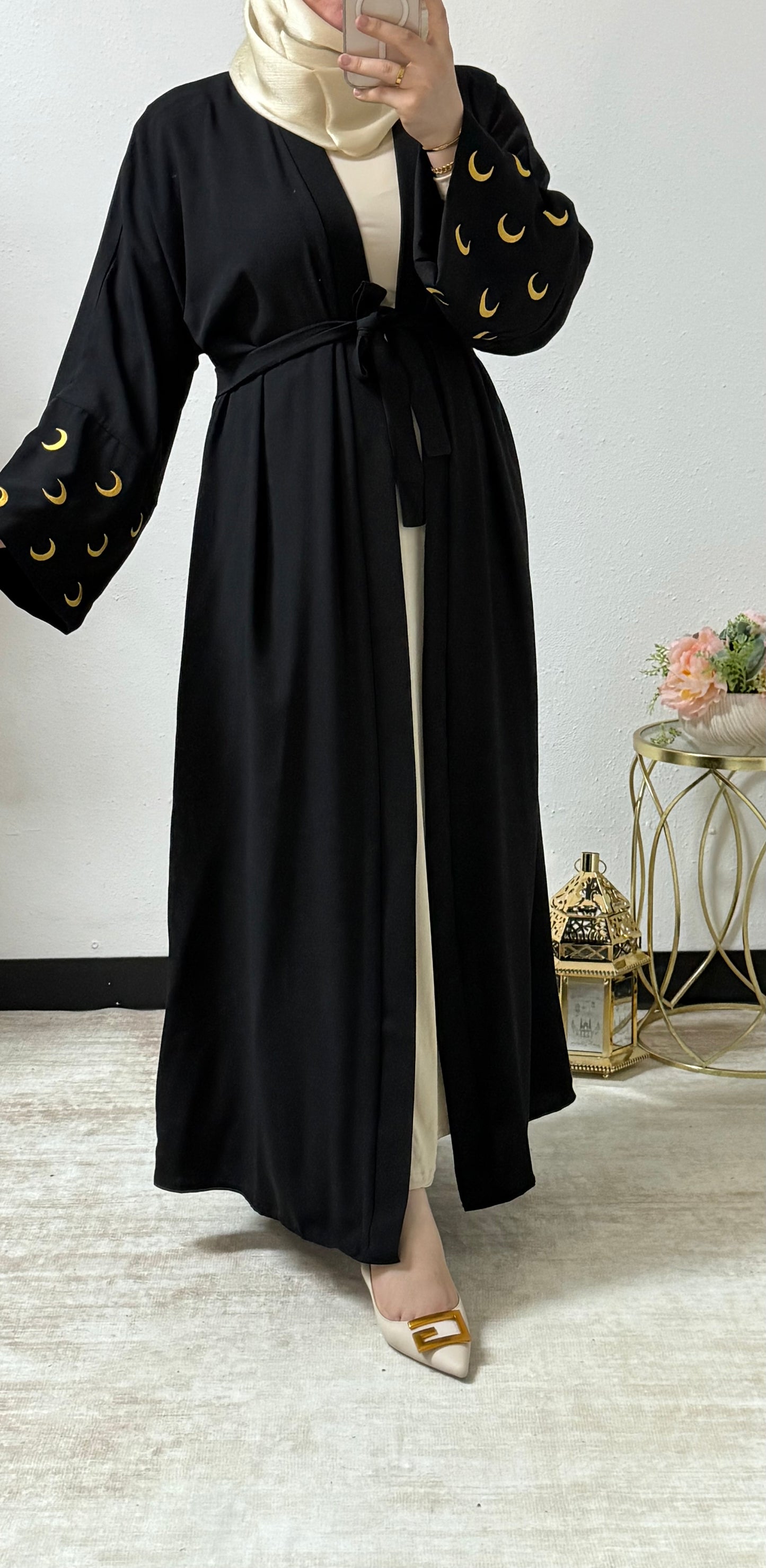 Moon embroidery open abaya