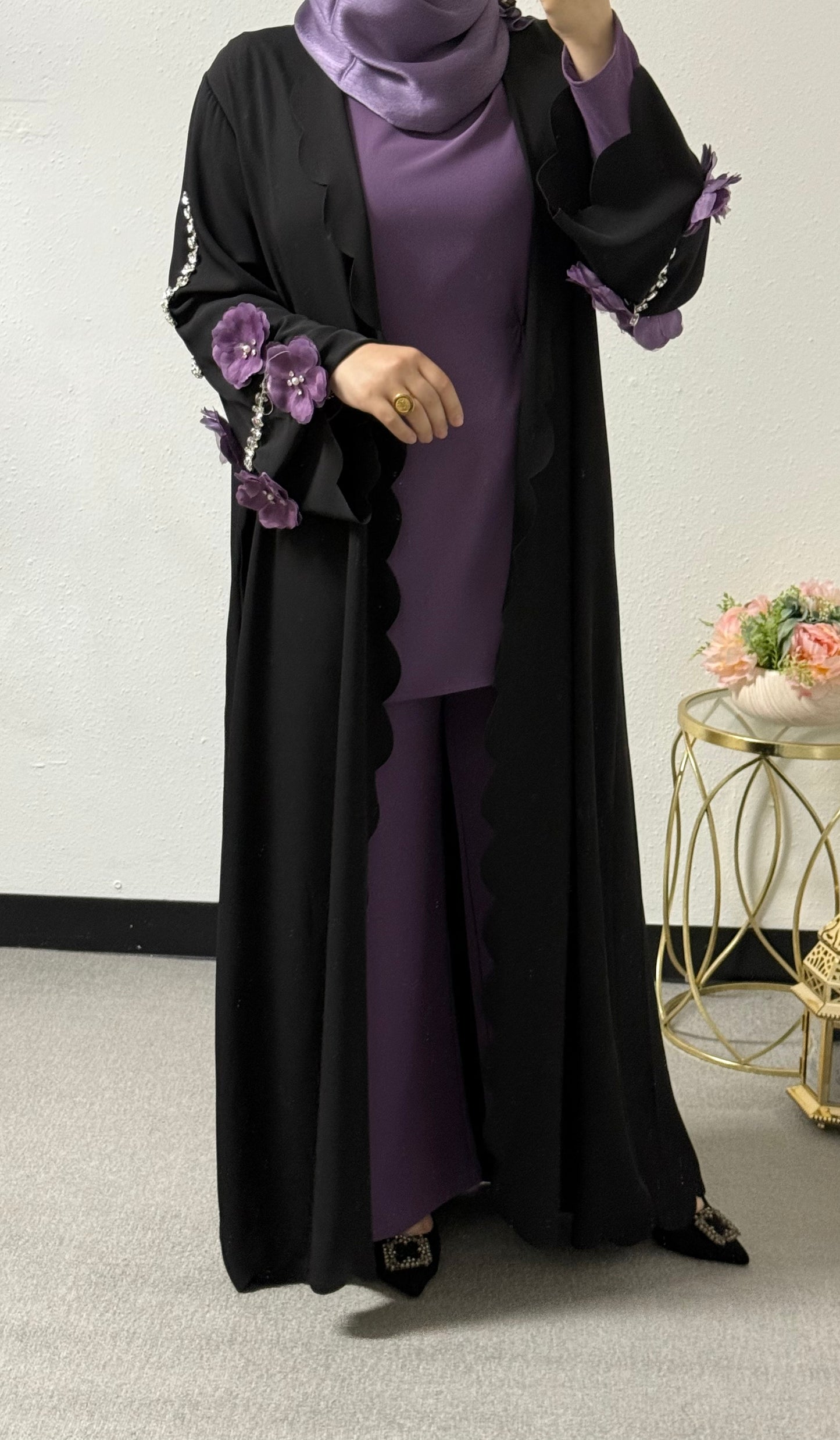 Three piece floral sleeves abaya set