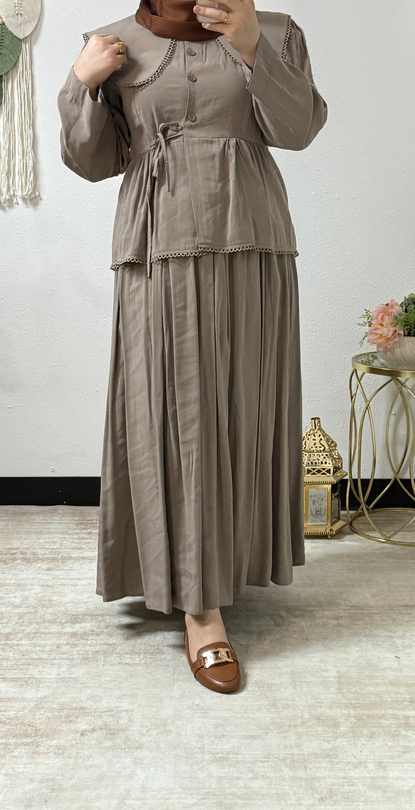 Two-Piece Vintage Style Set