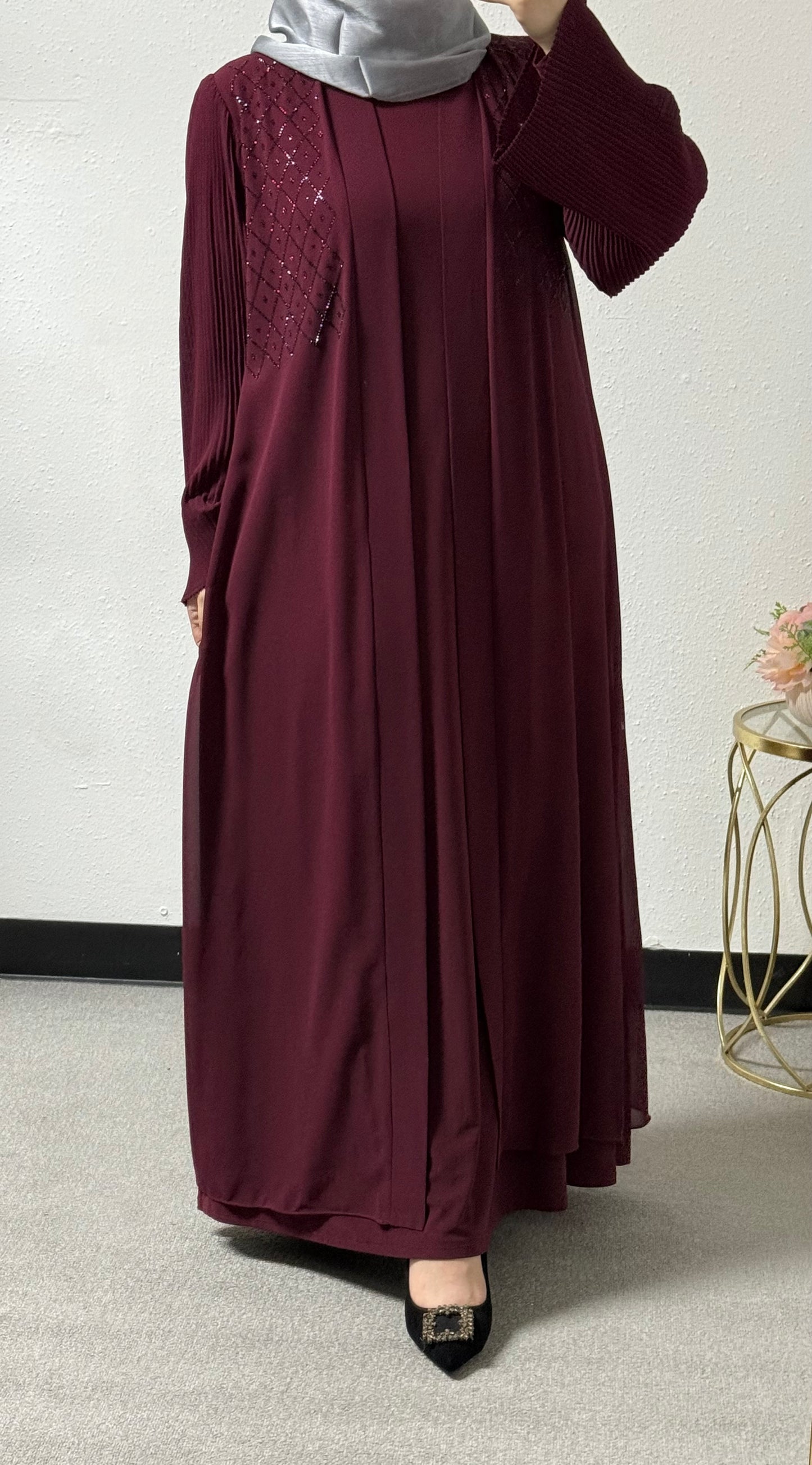 Beaded diamond 2-piece abaya set