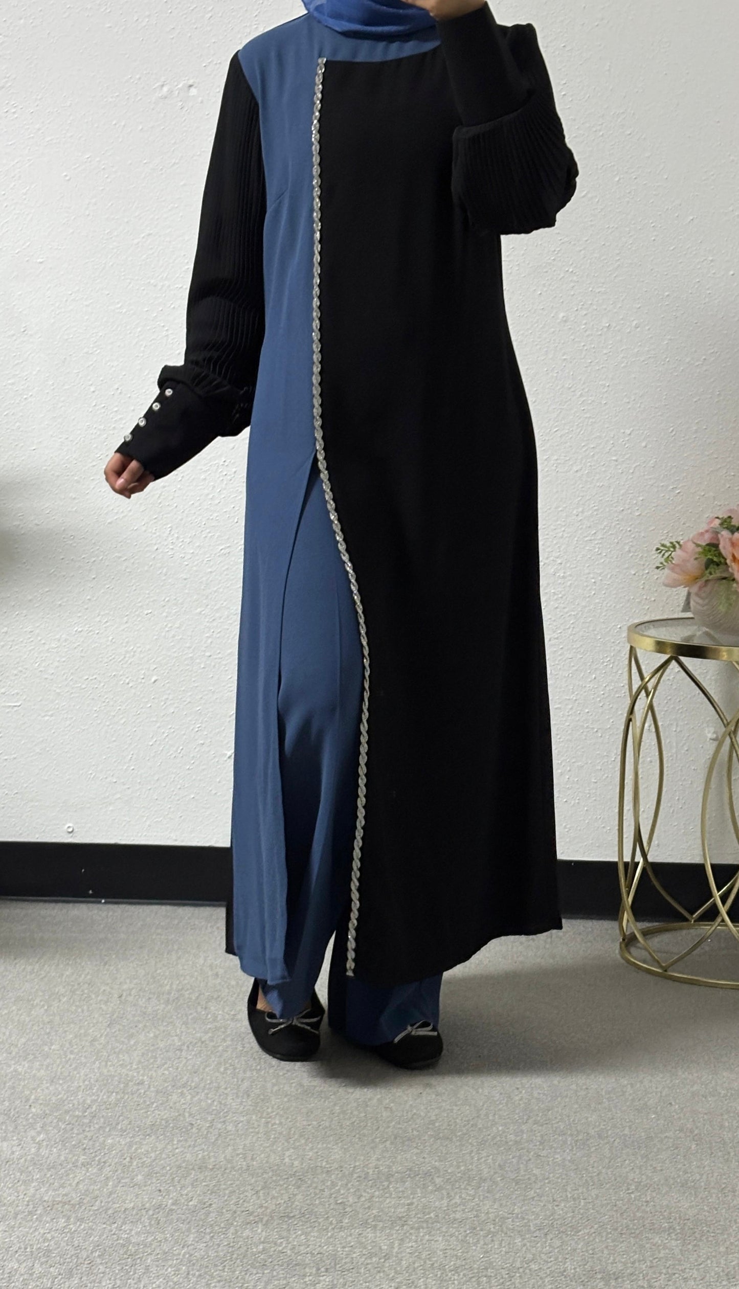 Two-pieces detailed sleeves set