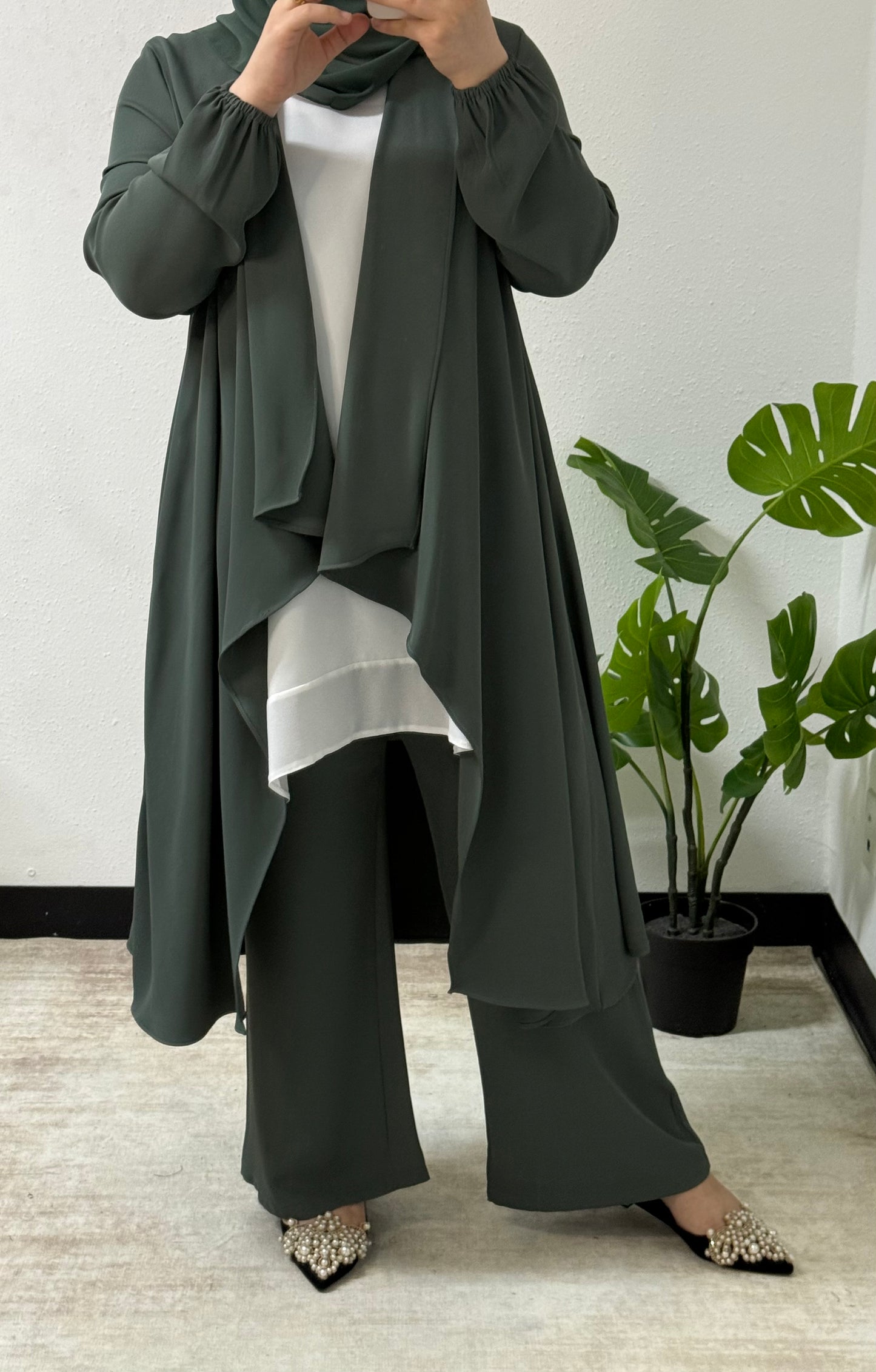 Flowy Three-Piece Set