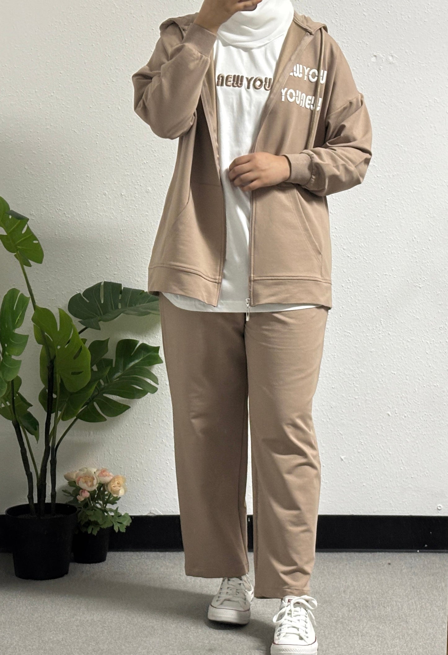 Three-pcs lettered embroidery set