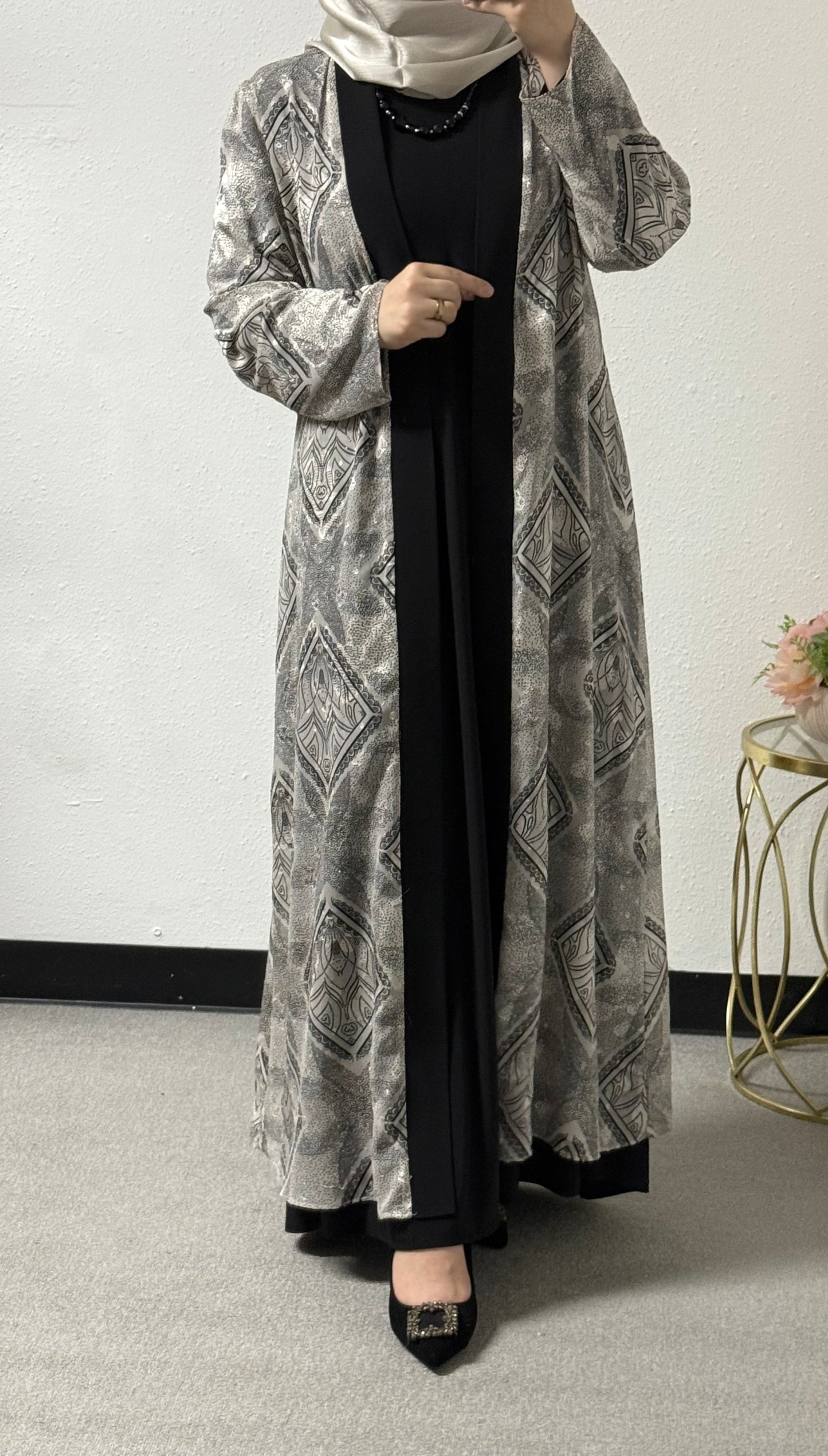 Two-piece pattern abaya