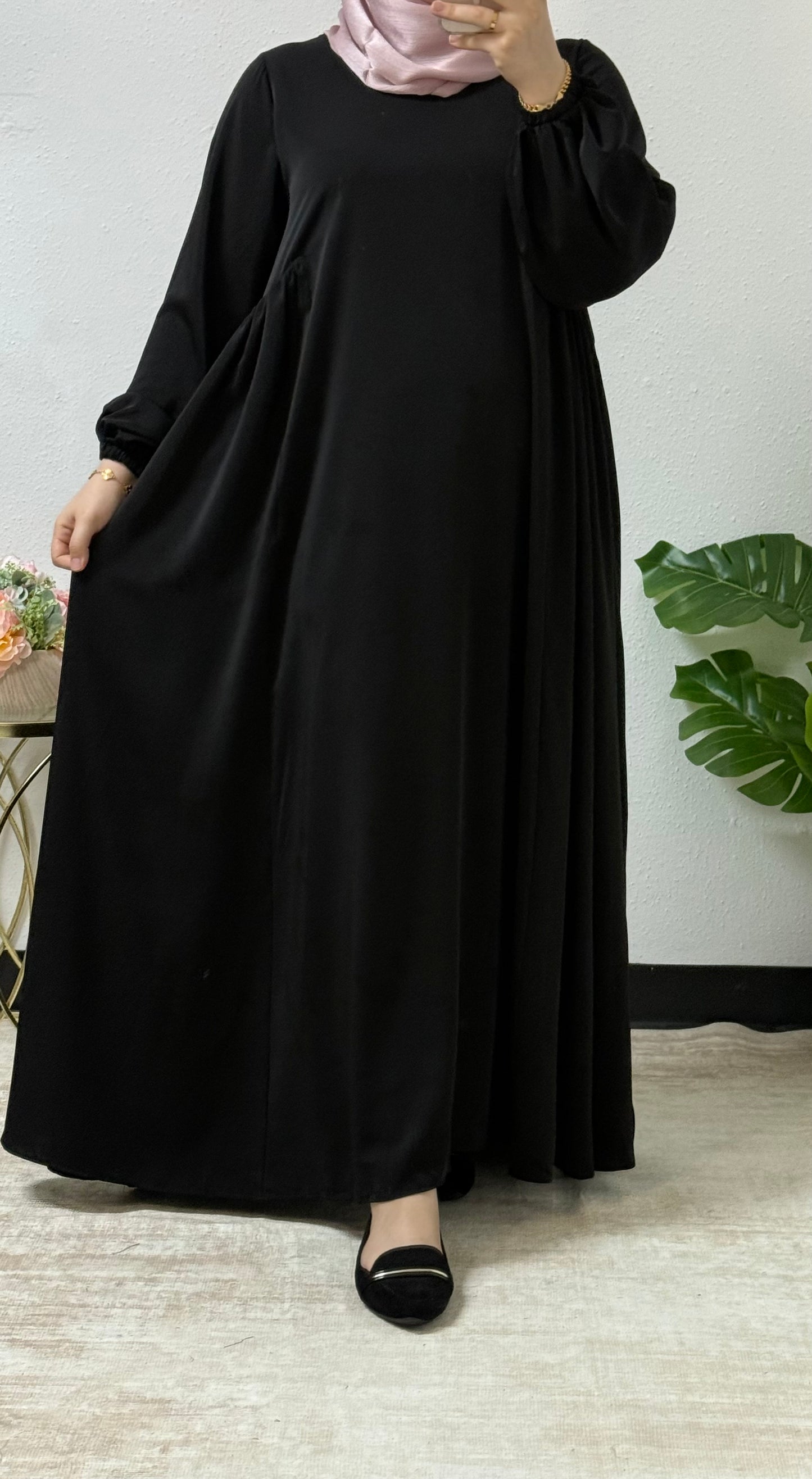 Simple side ruffle dress
